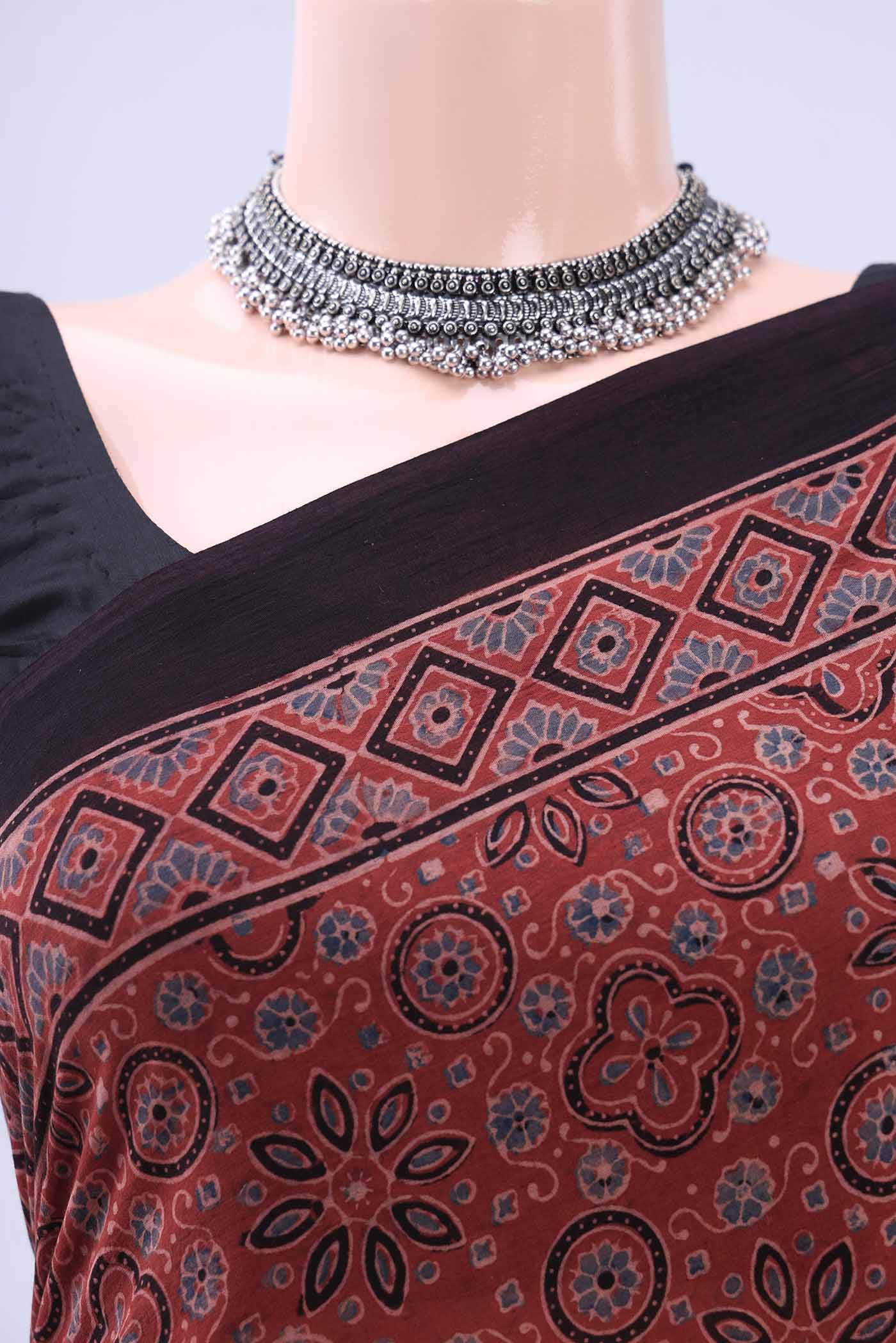 Maroon Chanderi Silk Cotton Saree - Image 3