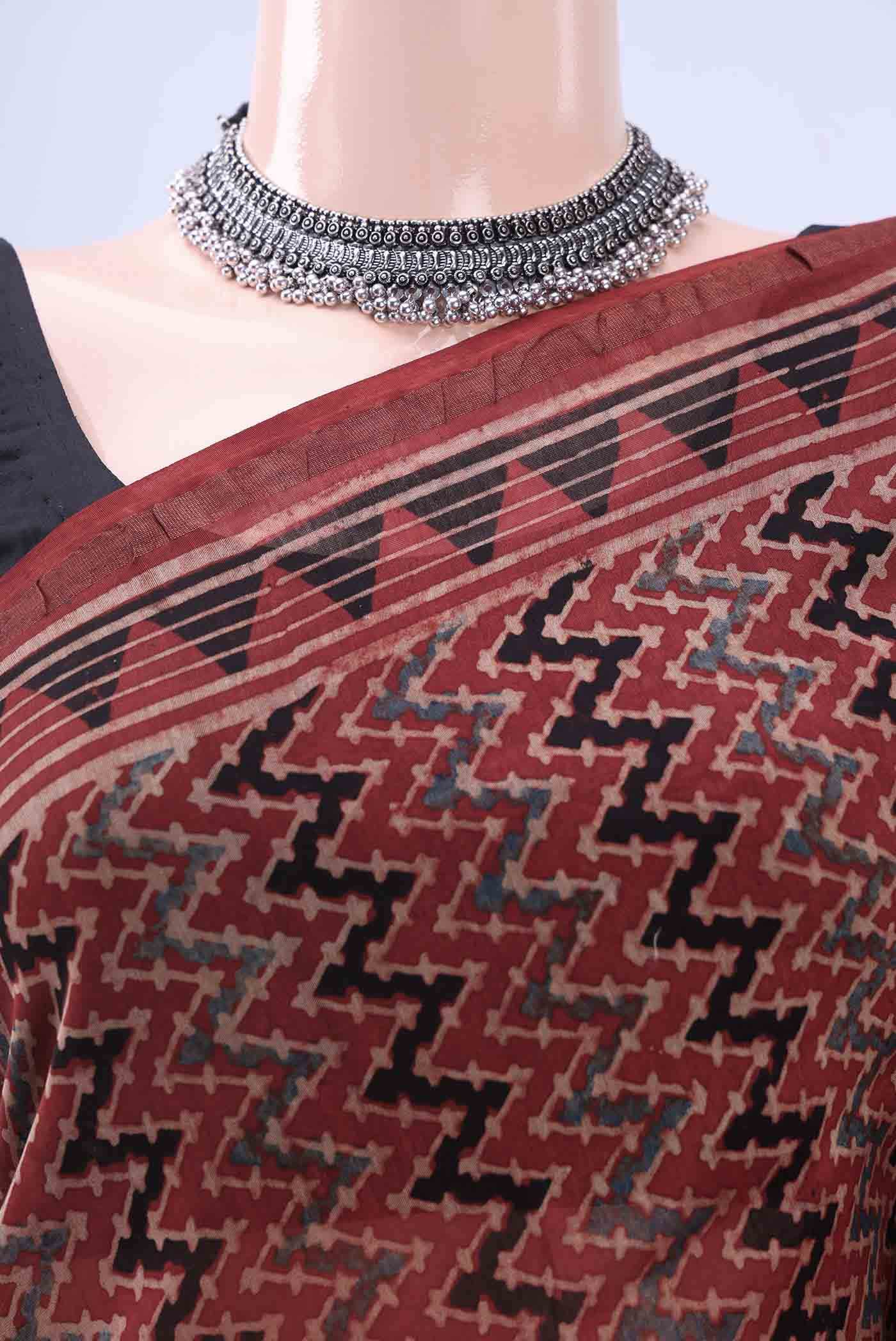 Maroon Chanderi Silk Cotton Saree - Image 3