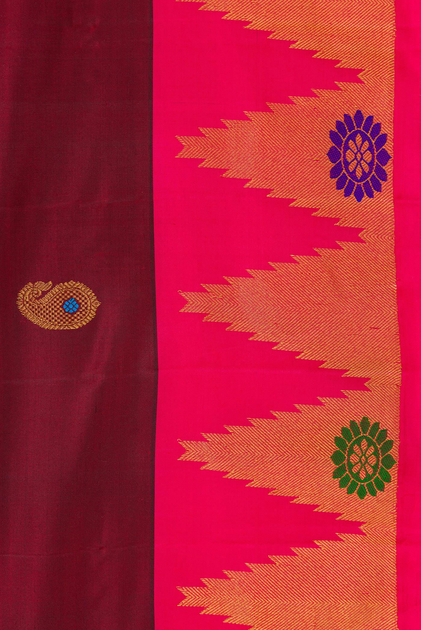 Maroon Gadwal Silk Saree - Image 3