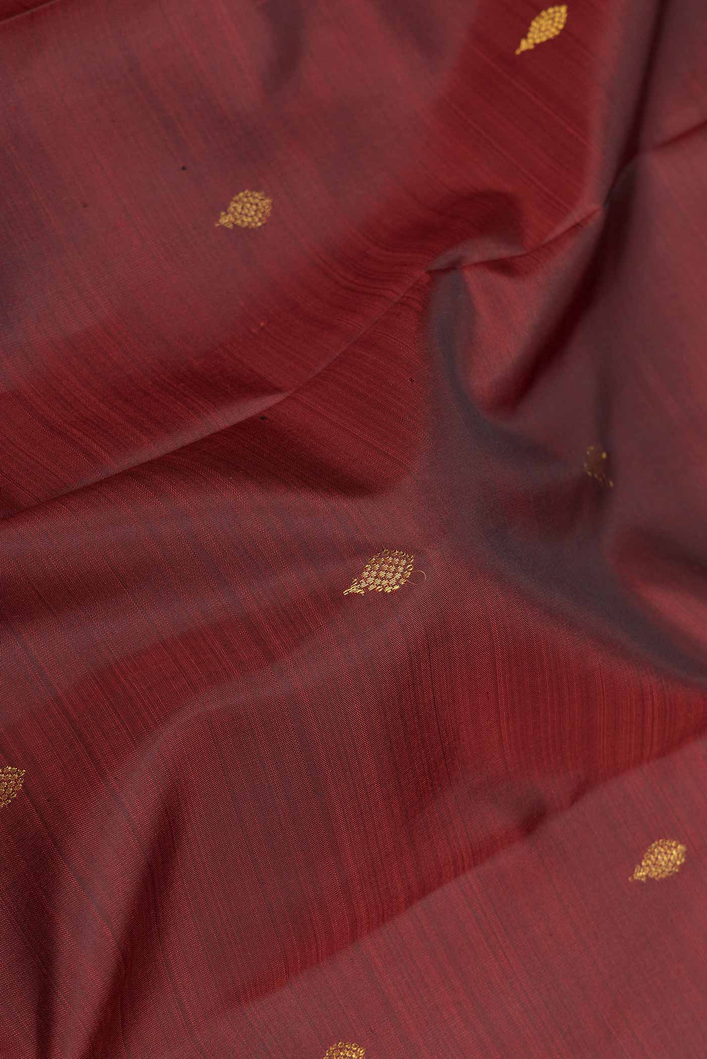 Maroon Dual Tone Kanchipuram Saree - Image 2