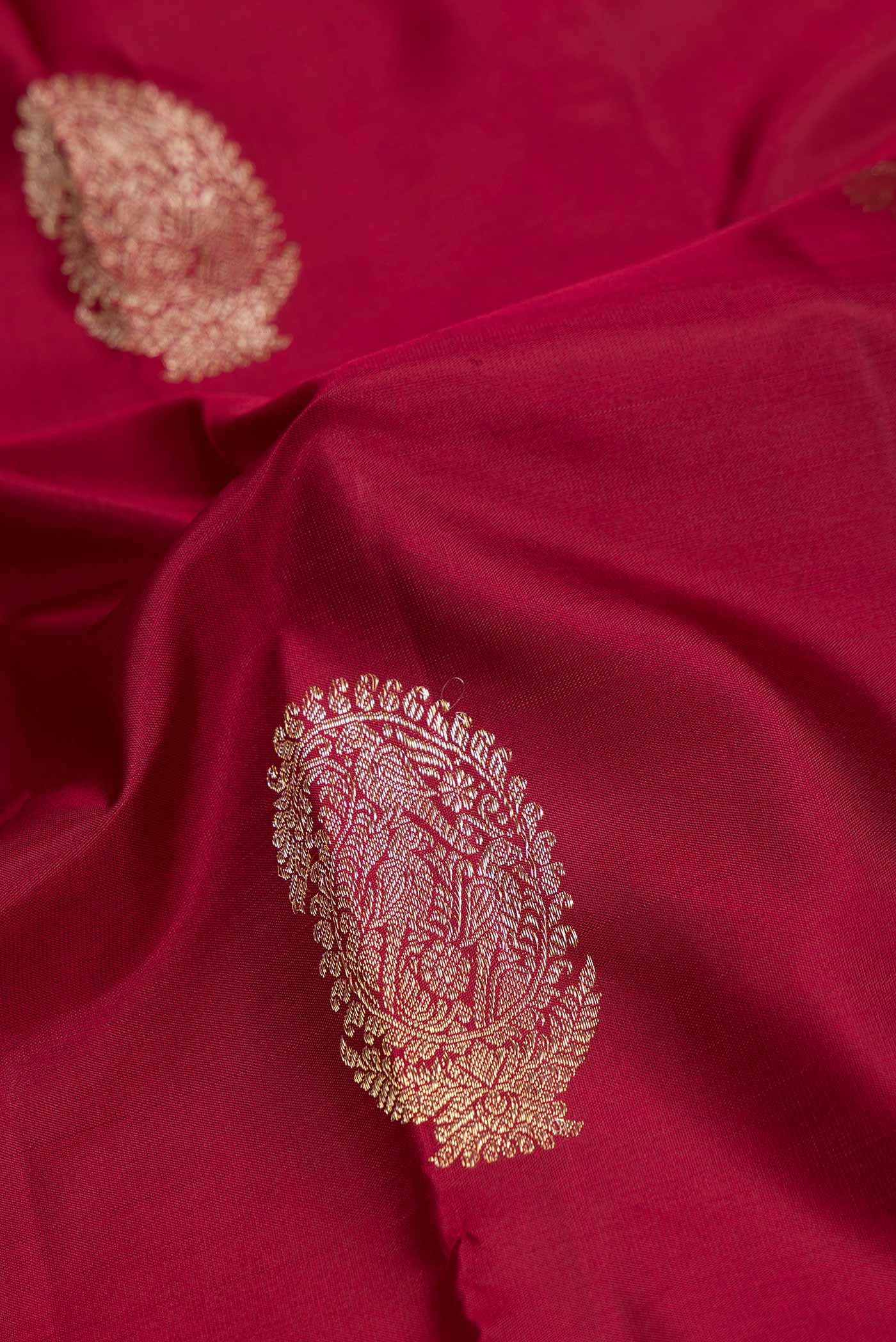 Maroon Dual Tone Kanjivaram Saree - Image 2