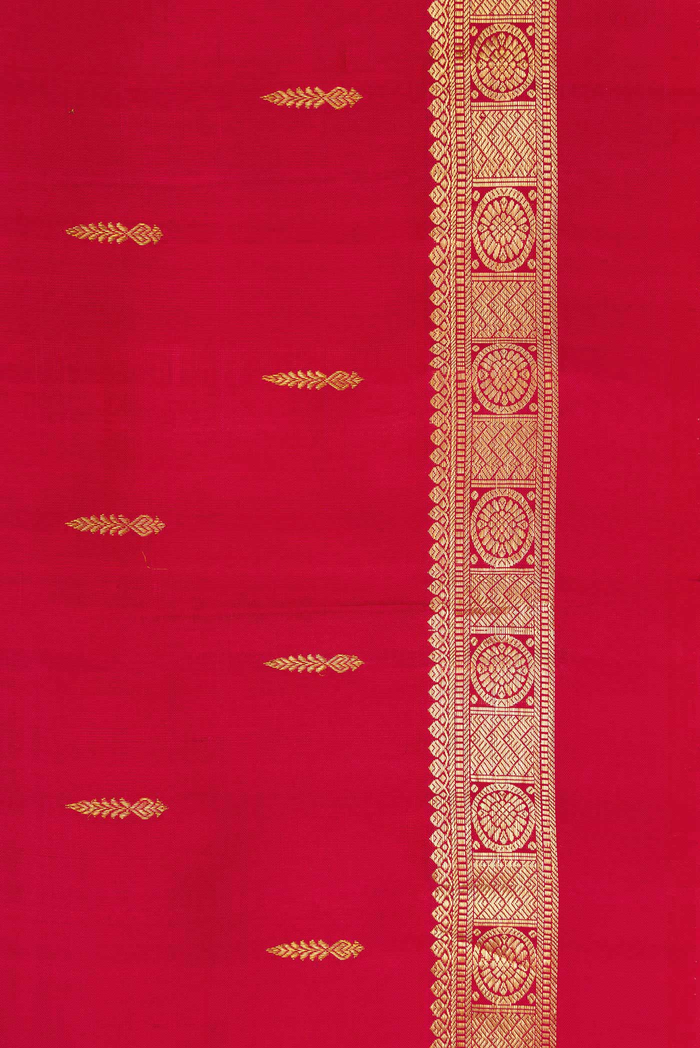Maroon Dual Tone Kanchipuram Silk Saree - Image 3
