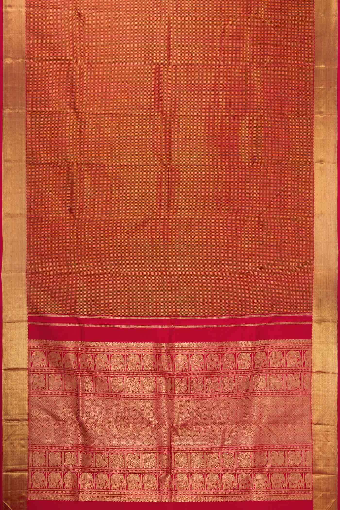 Pure Silk Pure Zari Maroon Dual Tone Kanchipuram Saree - Image 4