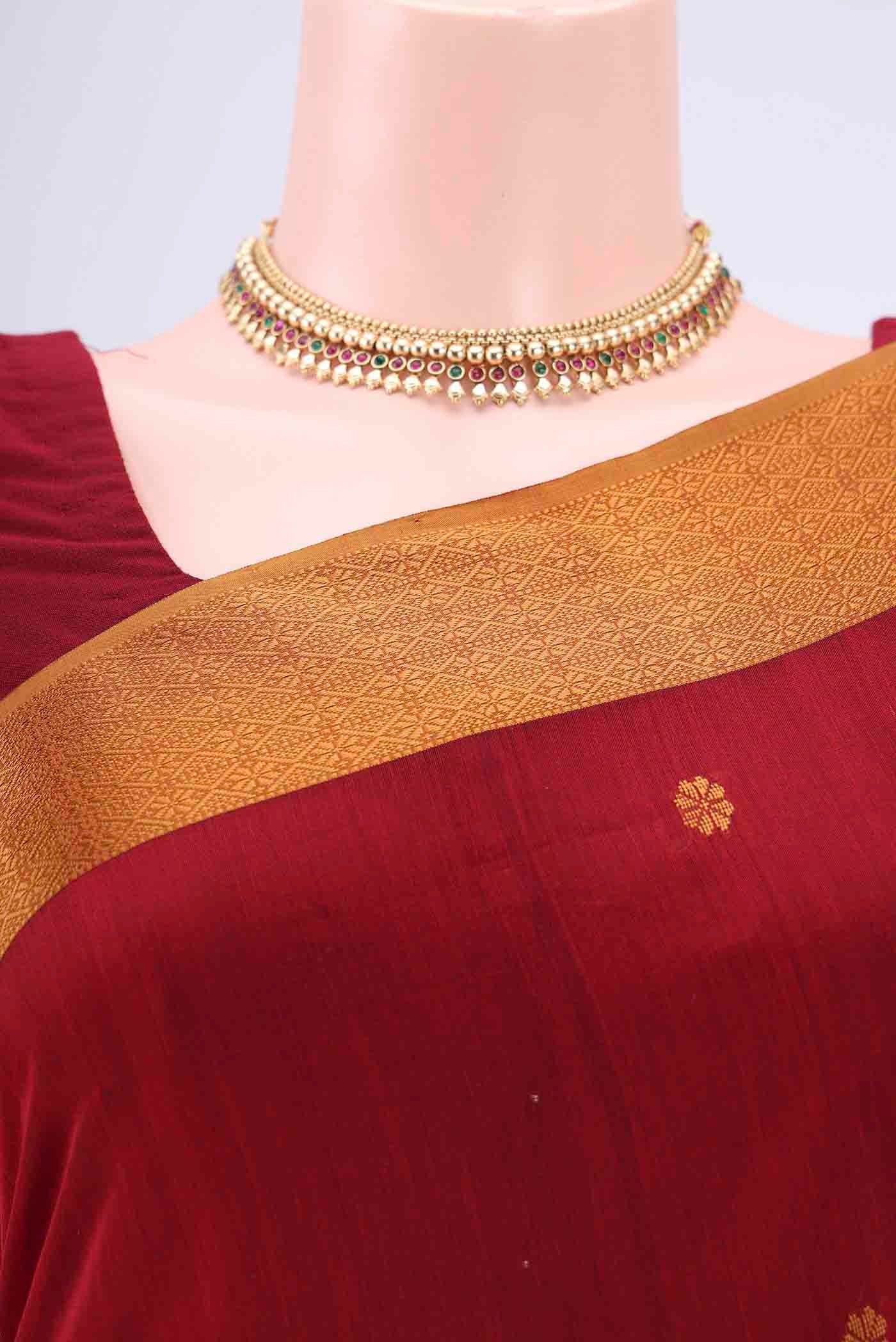 Maroon Dual Tone Maheshwari Silk Cotton Saree - Image 2