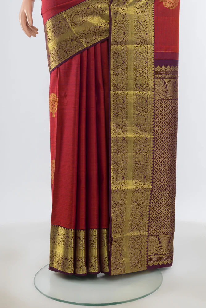 Magenta with Orange Color Kanchipuram Silk Saree - Image 3
