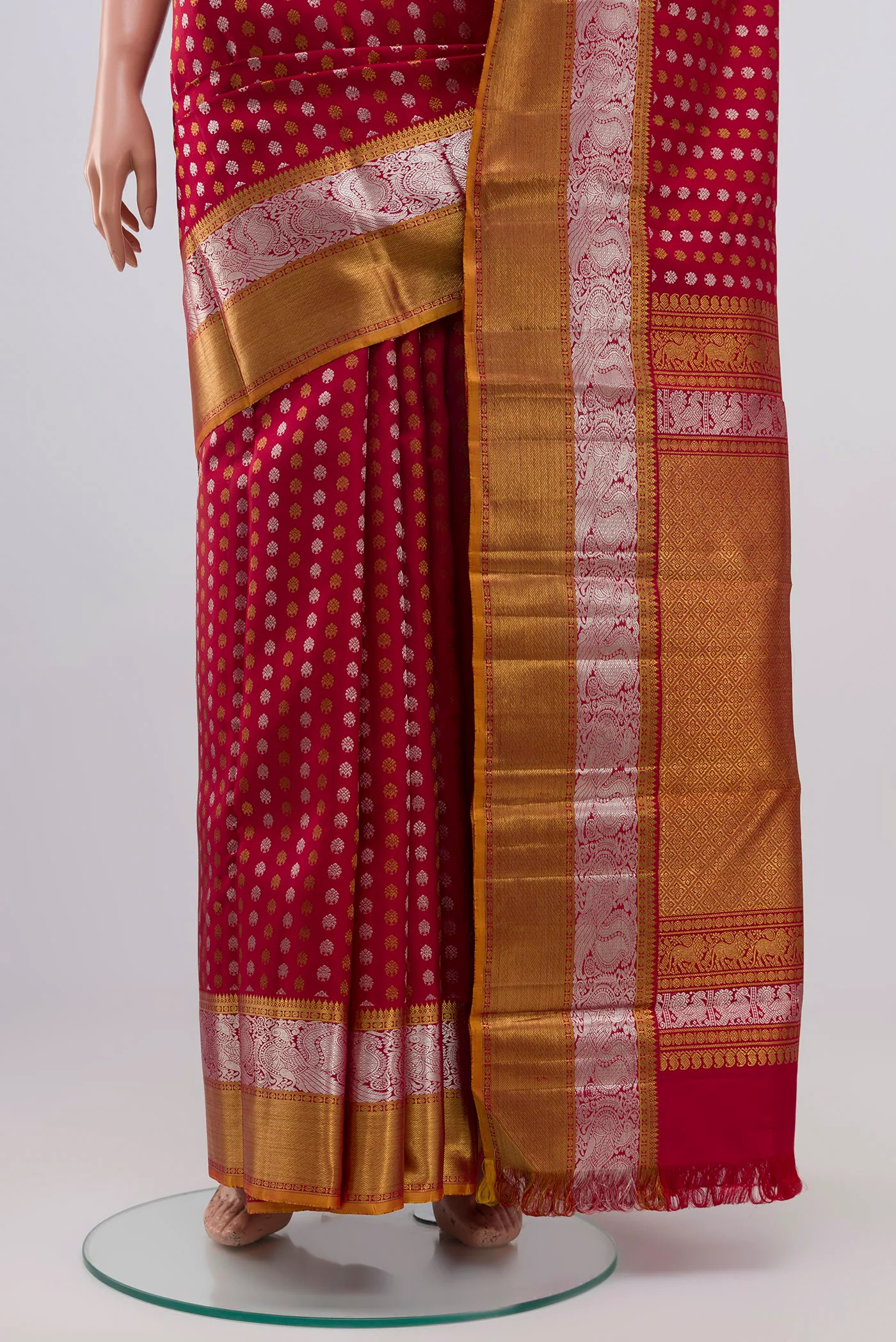 Maroon Kanchipuram Silk Saree - Image 3