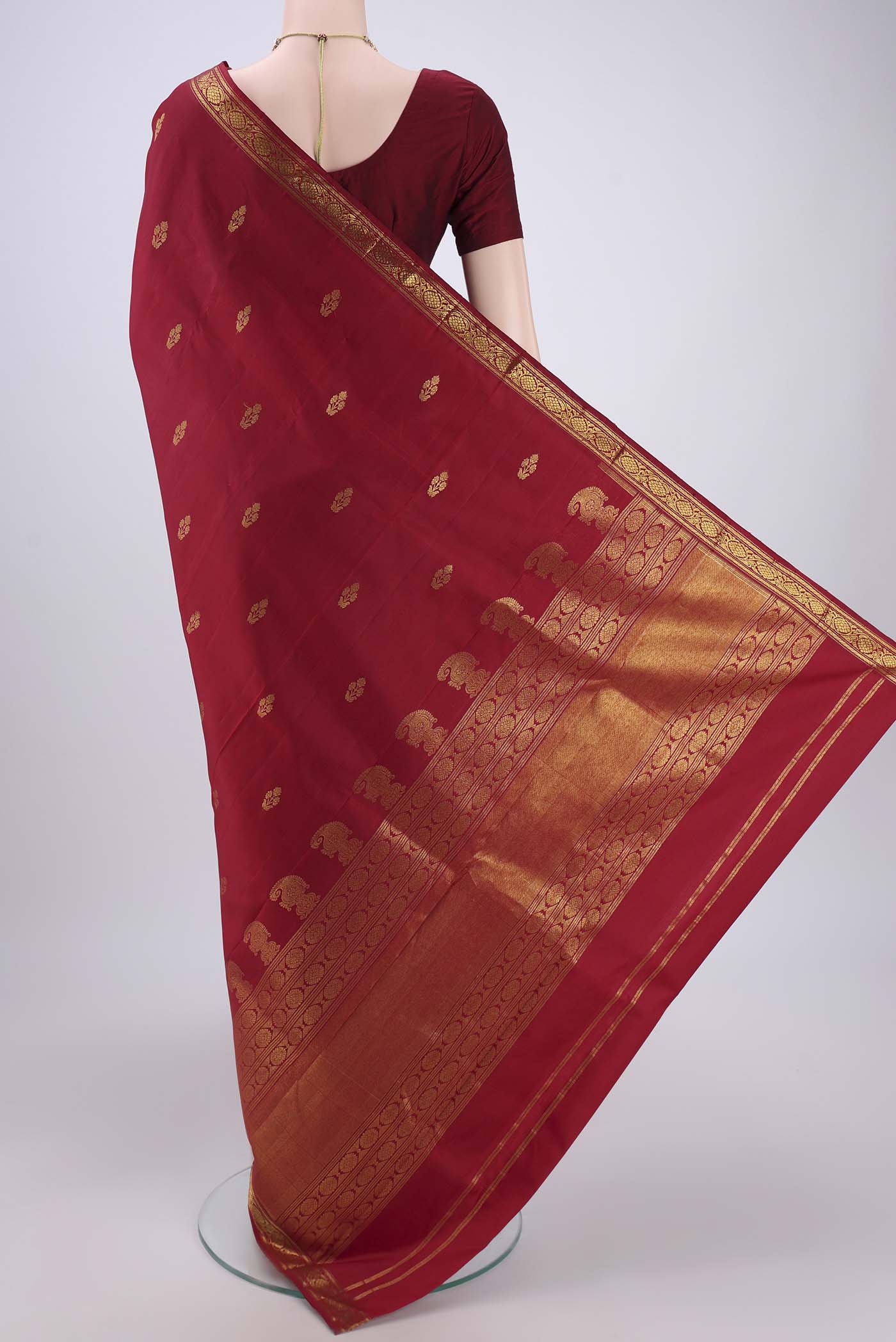 Maroon Kanjivaram Silk Saree - Image 3
