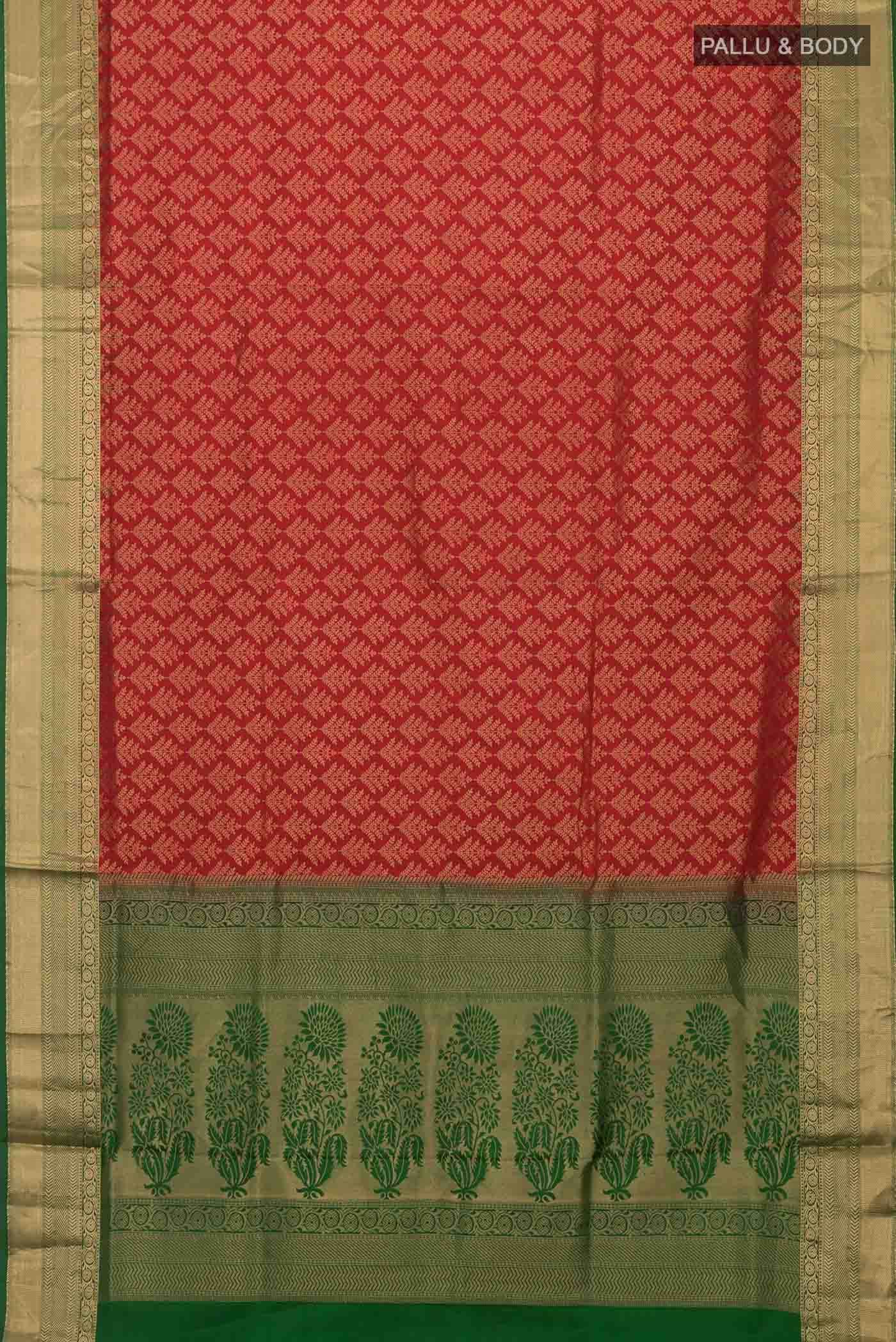 Maroon Soft Silk Saree - Image 3
