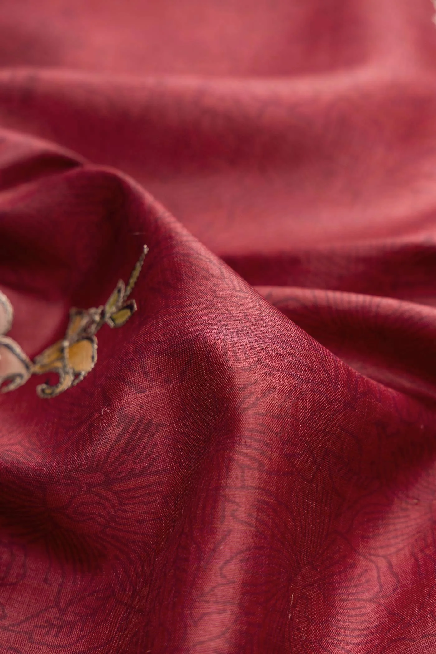 Maroon Tussar Silk Saree - Image 2