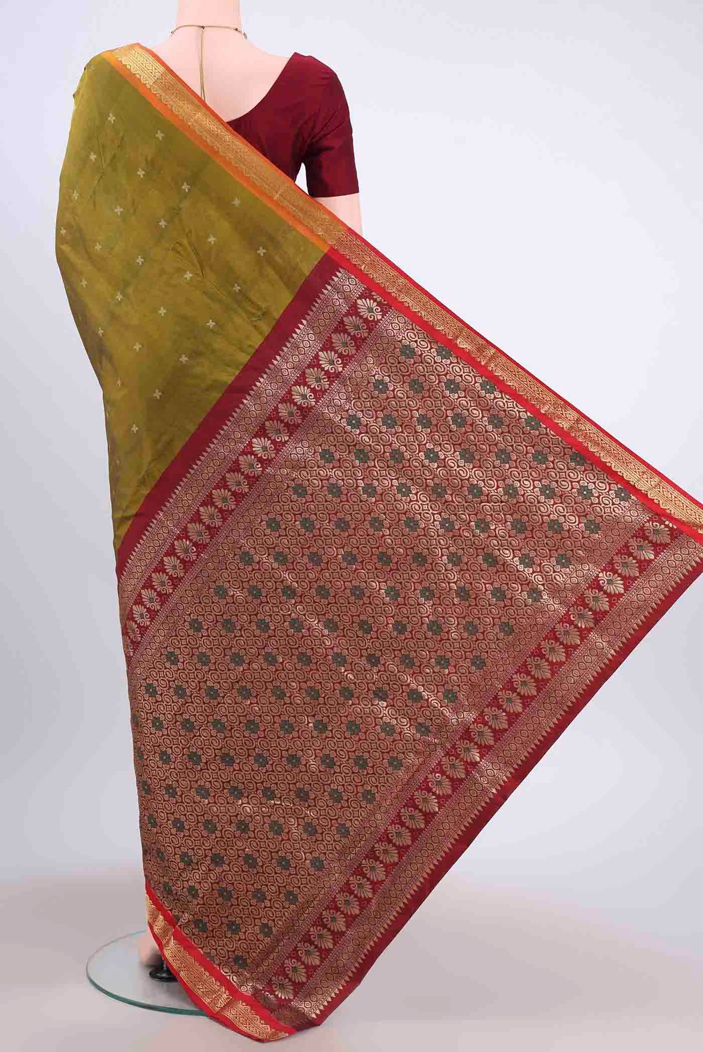 Mehandi Green Blended Bangalore Silk Saree - Image 3