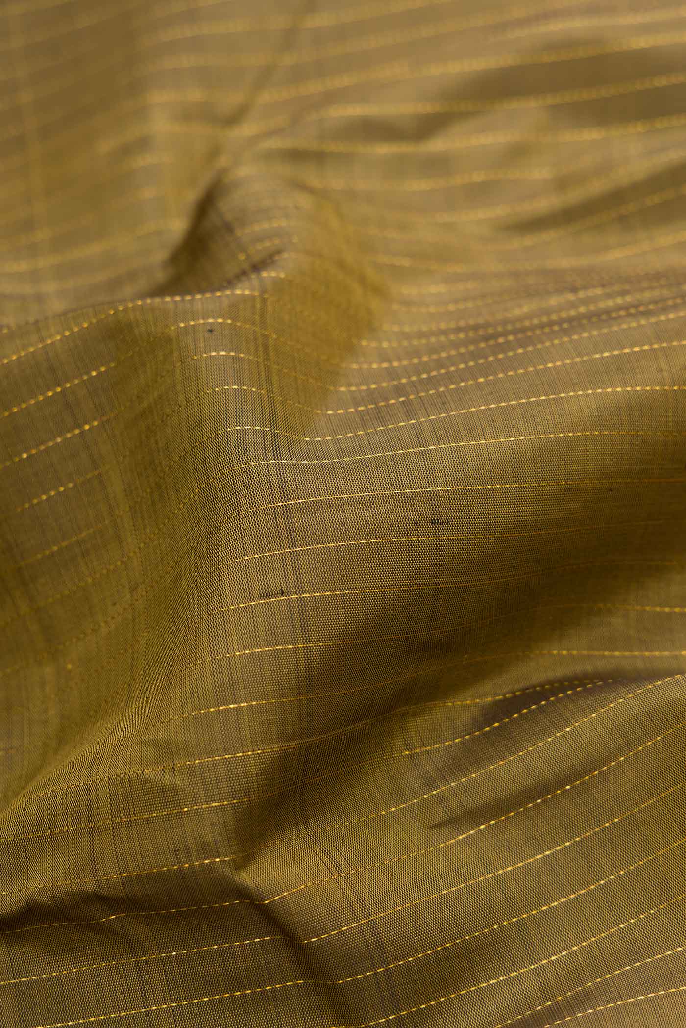 Mehandi Green Dual Tone Kanchipuram Silk Saree - Image 2