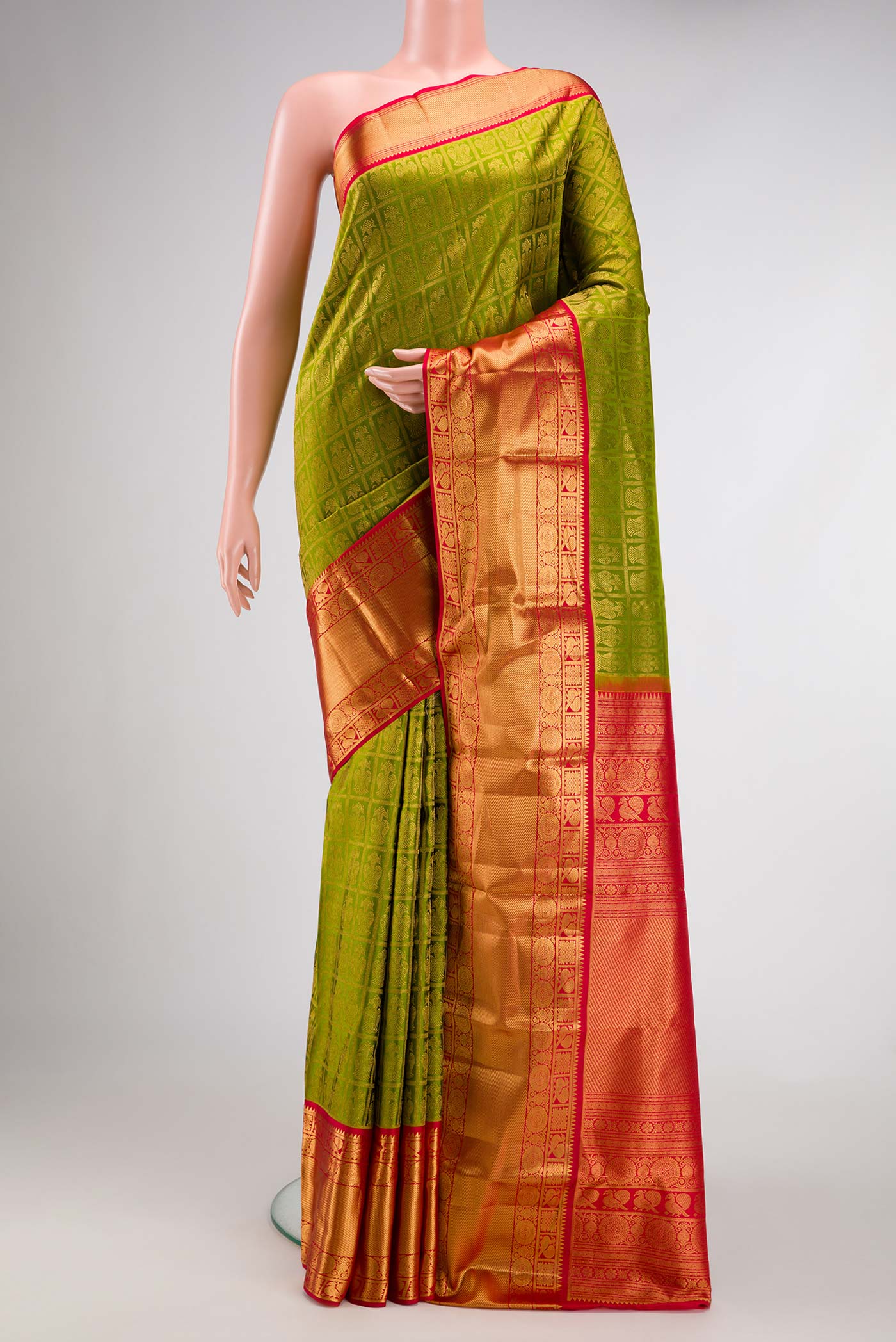 Mehandi Green Kanchipuram Silk Saree