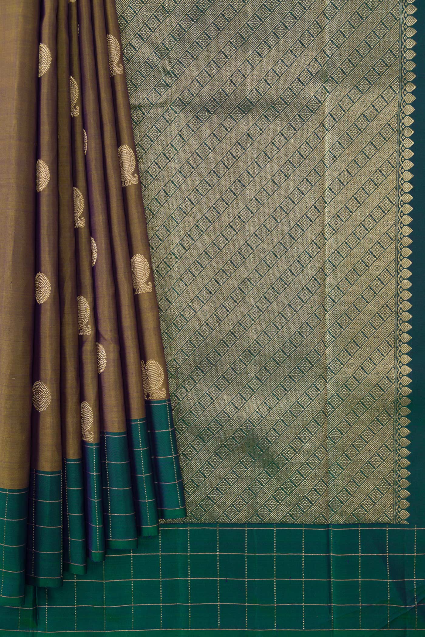 Mehandi Green Dual Tone Kanchipuram Silk Saree - Image 4