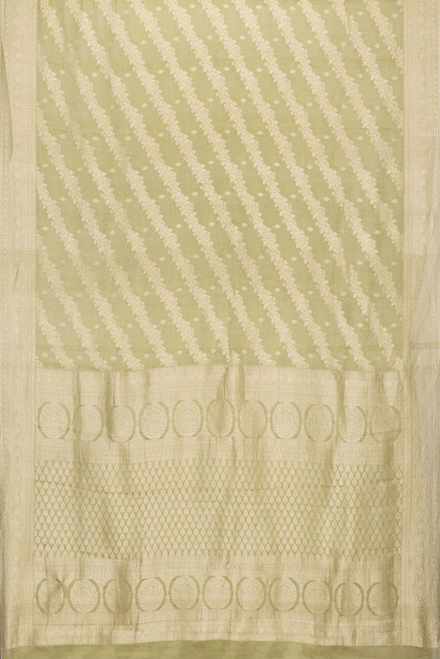 Mehandi Green Dual Tone Mysore Georgette Saree - Image 6