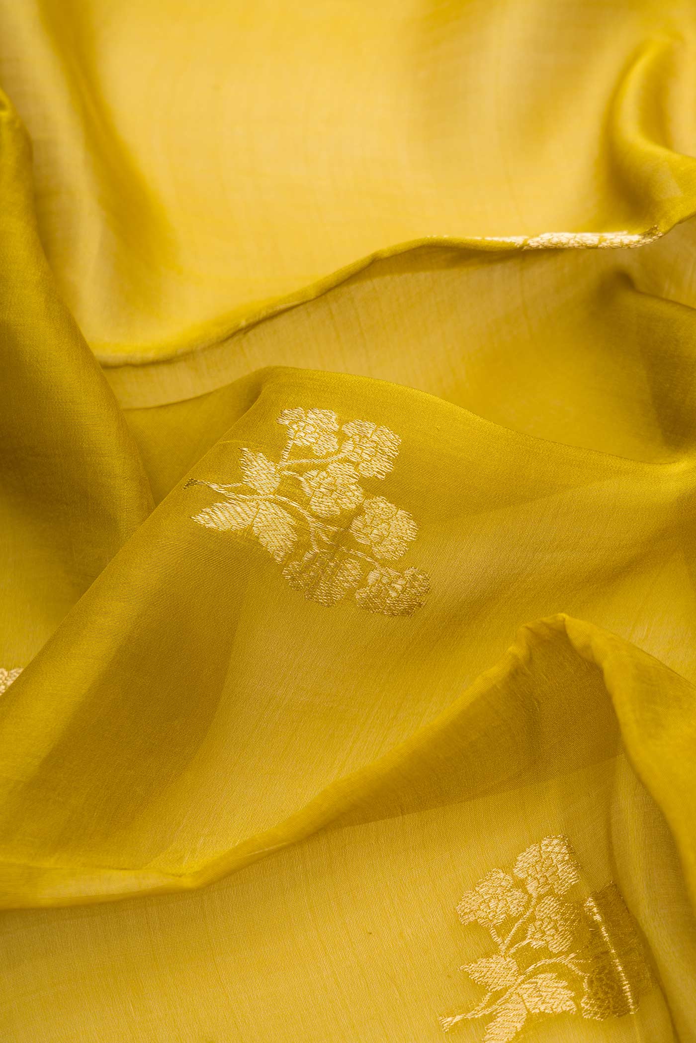 Mehandi Green Organza Silk Saree - Image 2