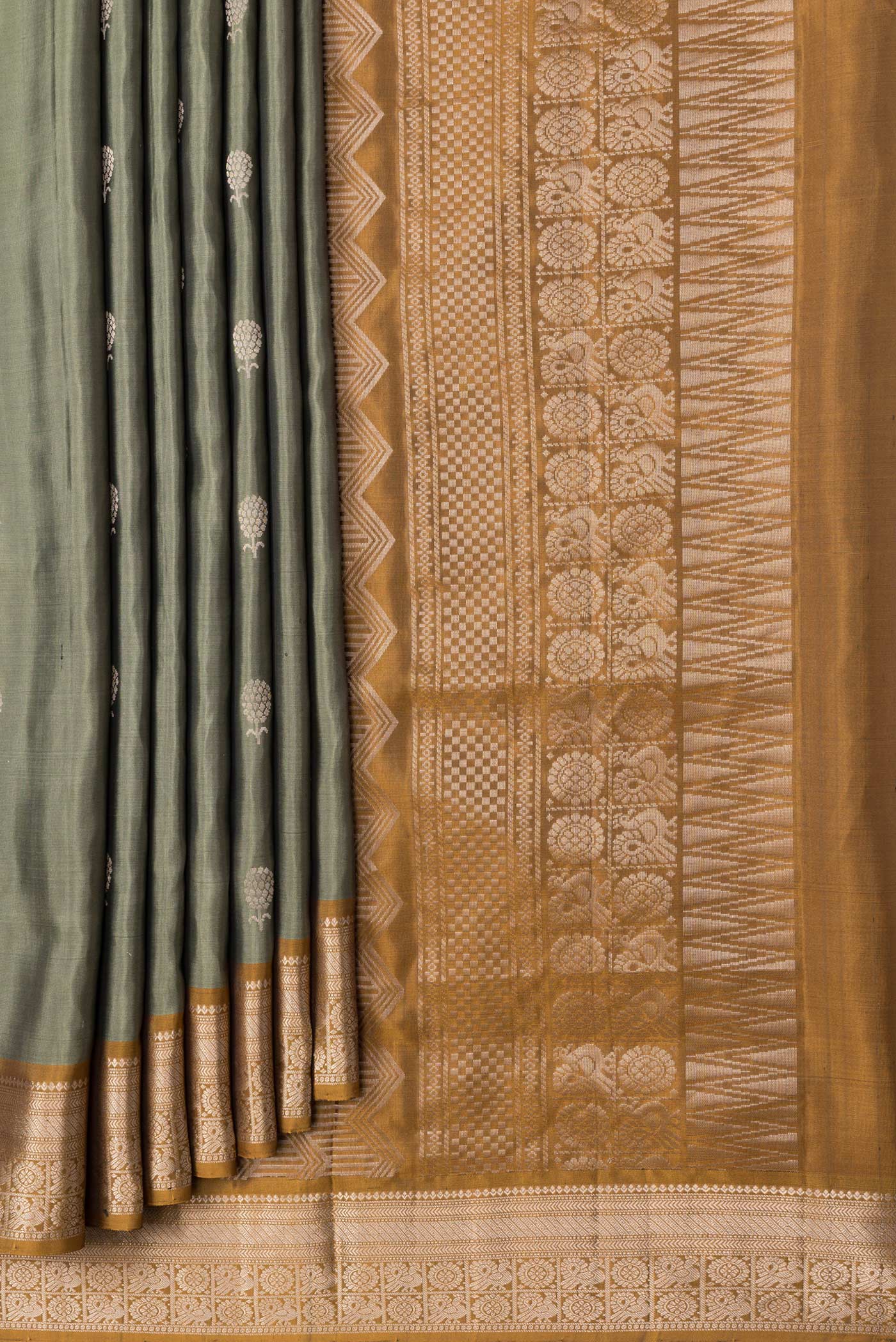 Davys Grey Soft Silk Saree - Image 4