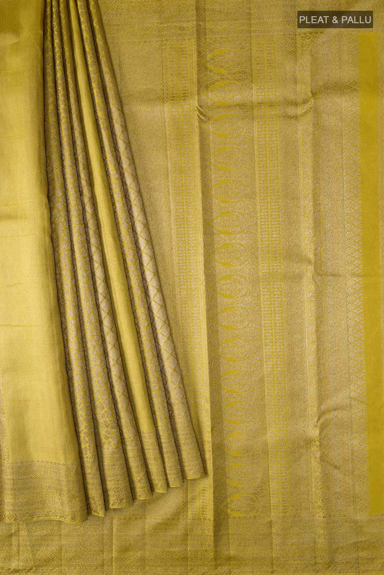 Mehandi Green Kanjivaram Silk Saree - Image 2