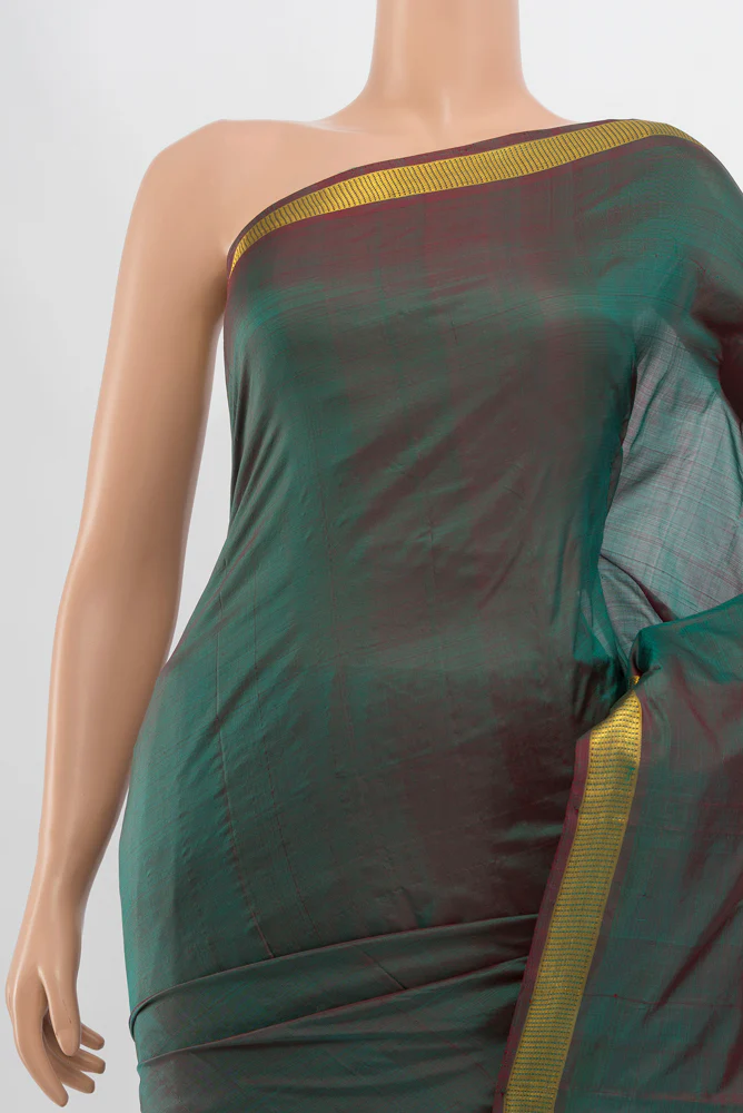 Green with Pink Color Kanjivaram Silk Saree - Image 2
