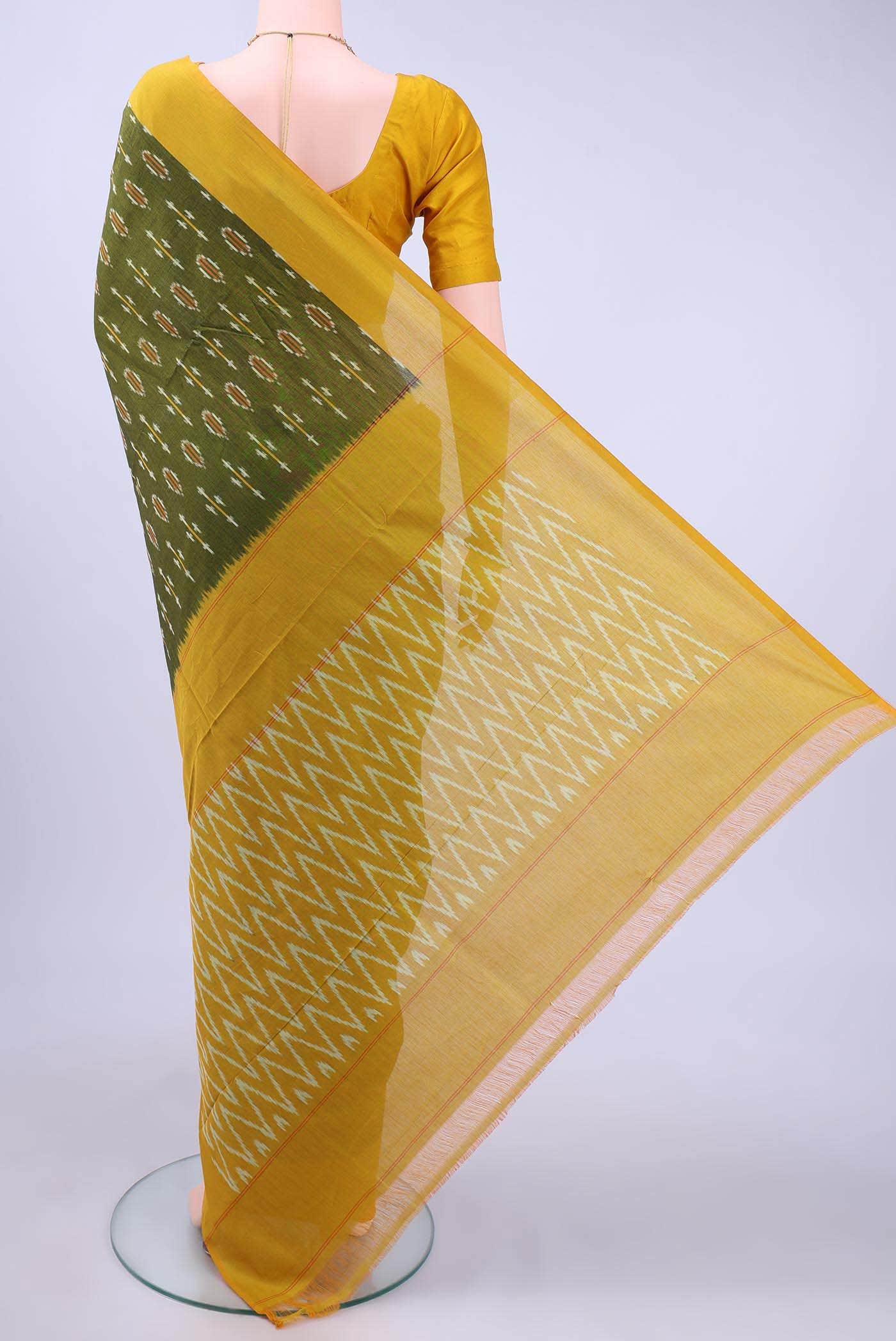 Mehandi Green Pochampally Cotton Saree - Image 2