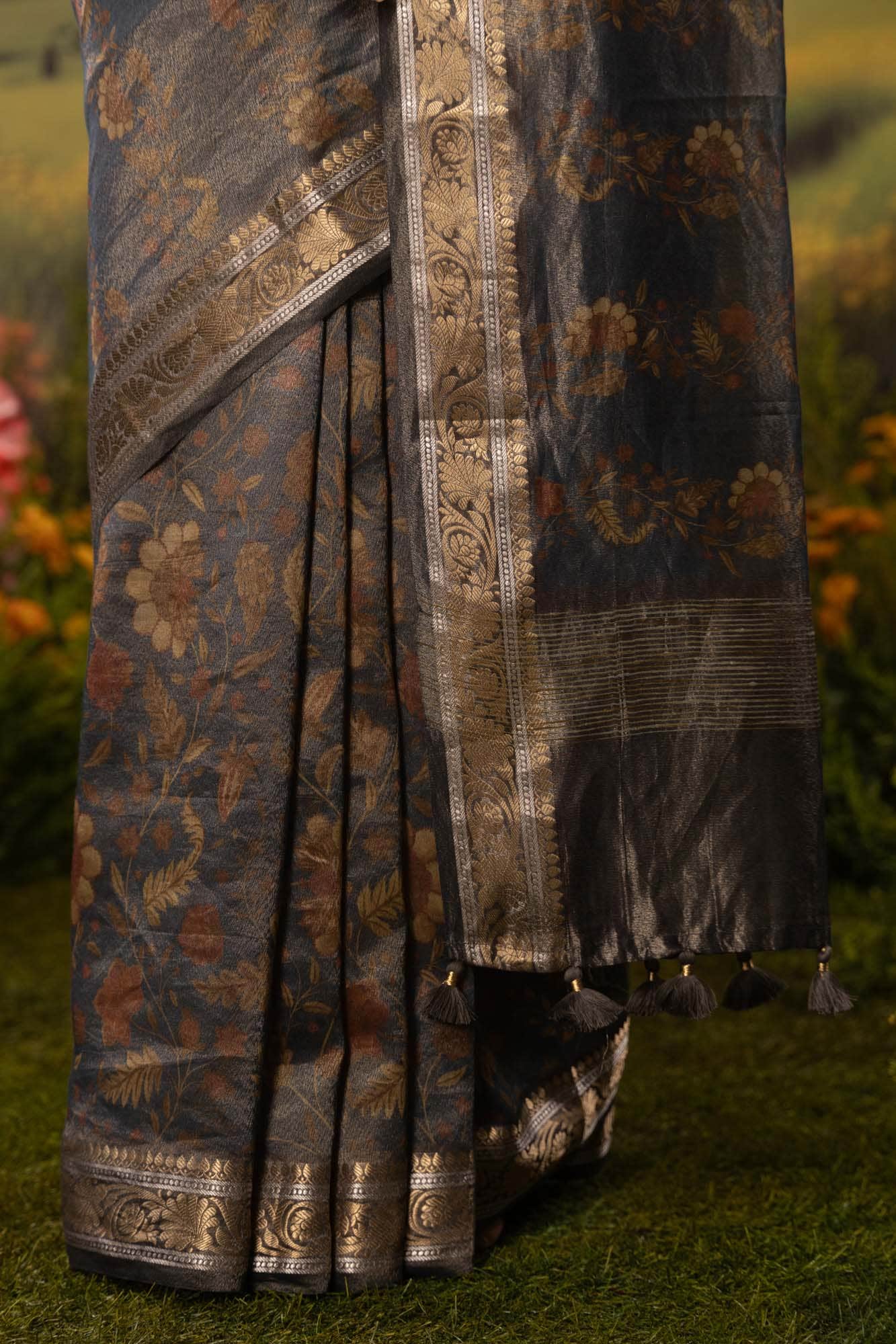 Midnight Celesete-Navy Blue Cotton Tissue Saree - Image 3
