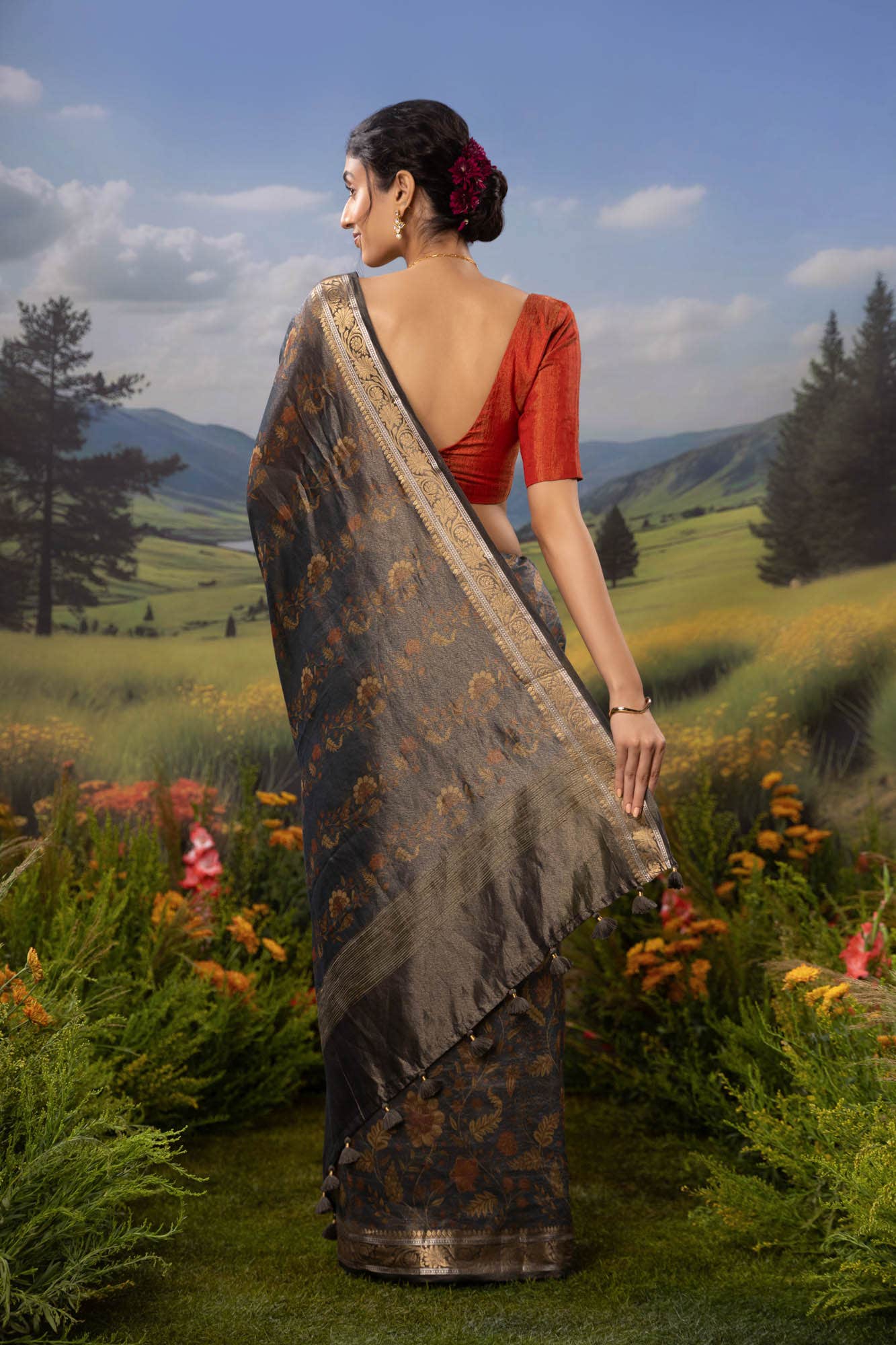 Midnight Celesete-Navy Blue Cotton Tissue Saree - Image 4
