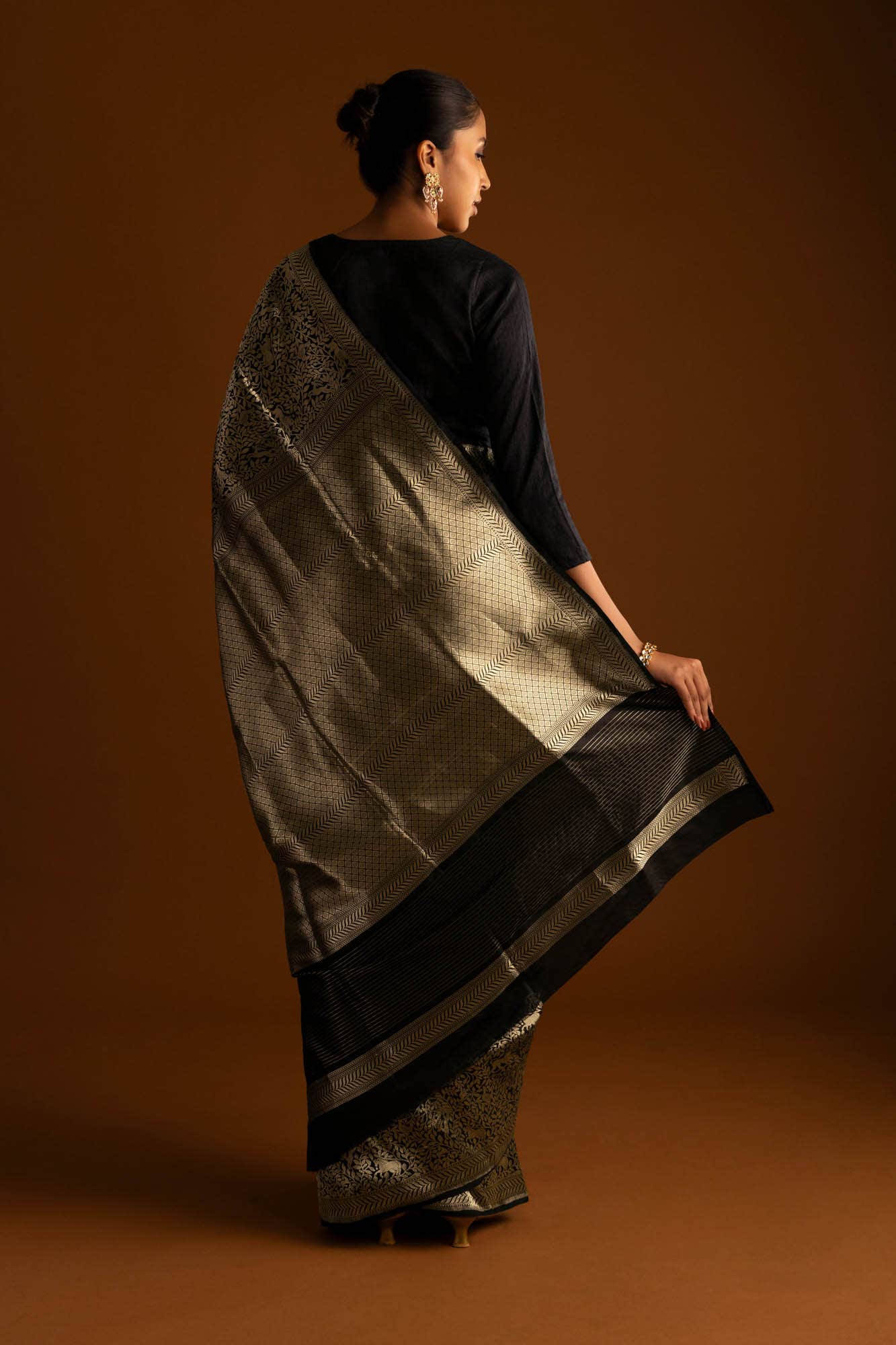 Mogli's World-Black Banarasi Silk Saree - Image 7