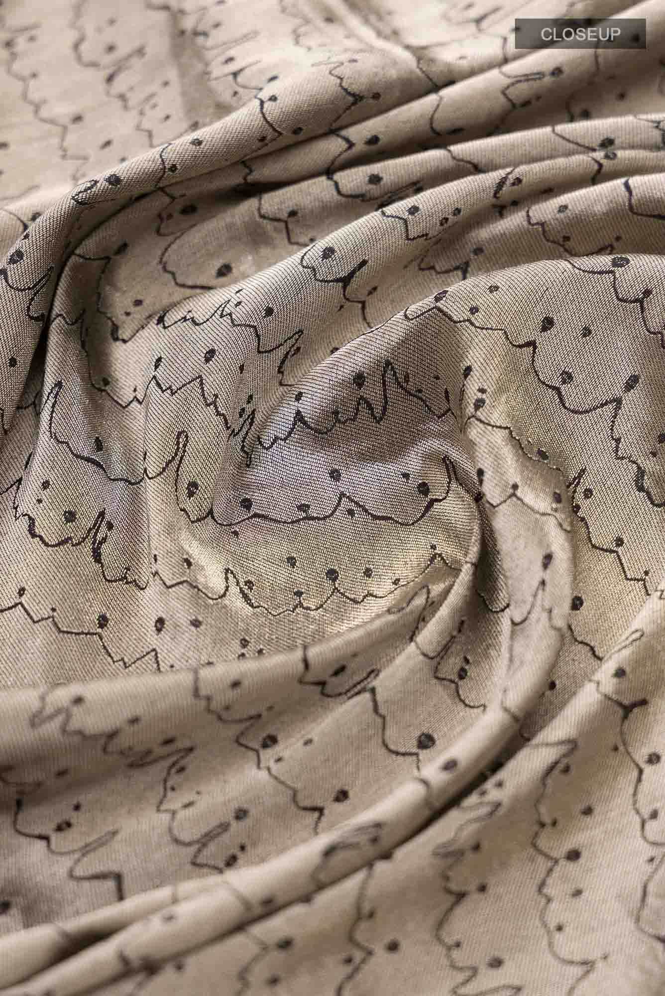 Molten-Black Banarasi Silk Saree - Image 5