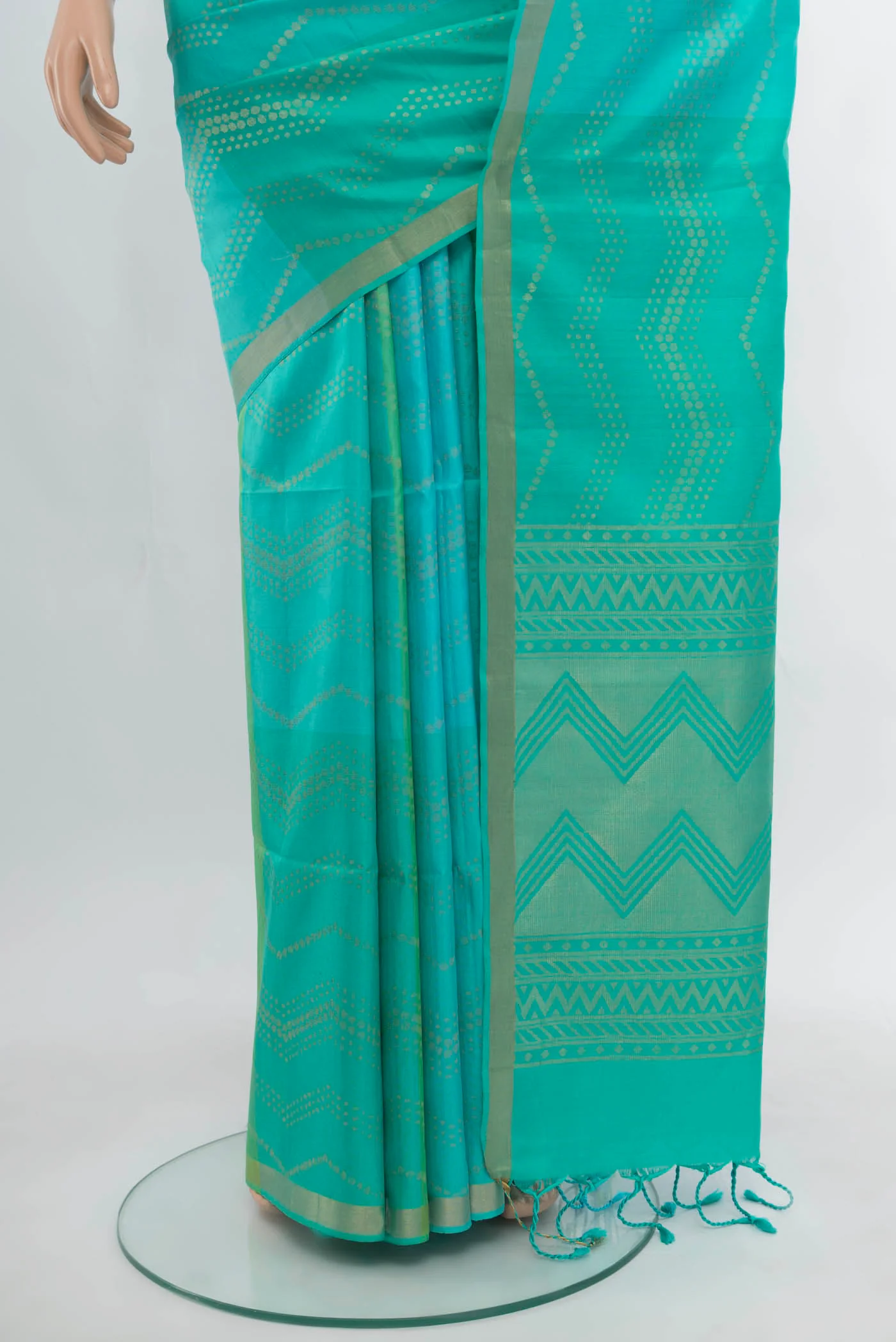 Multi Color Soft Silk Saree - Image 3