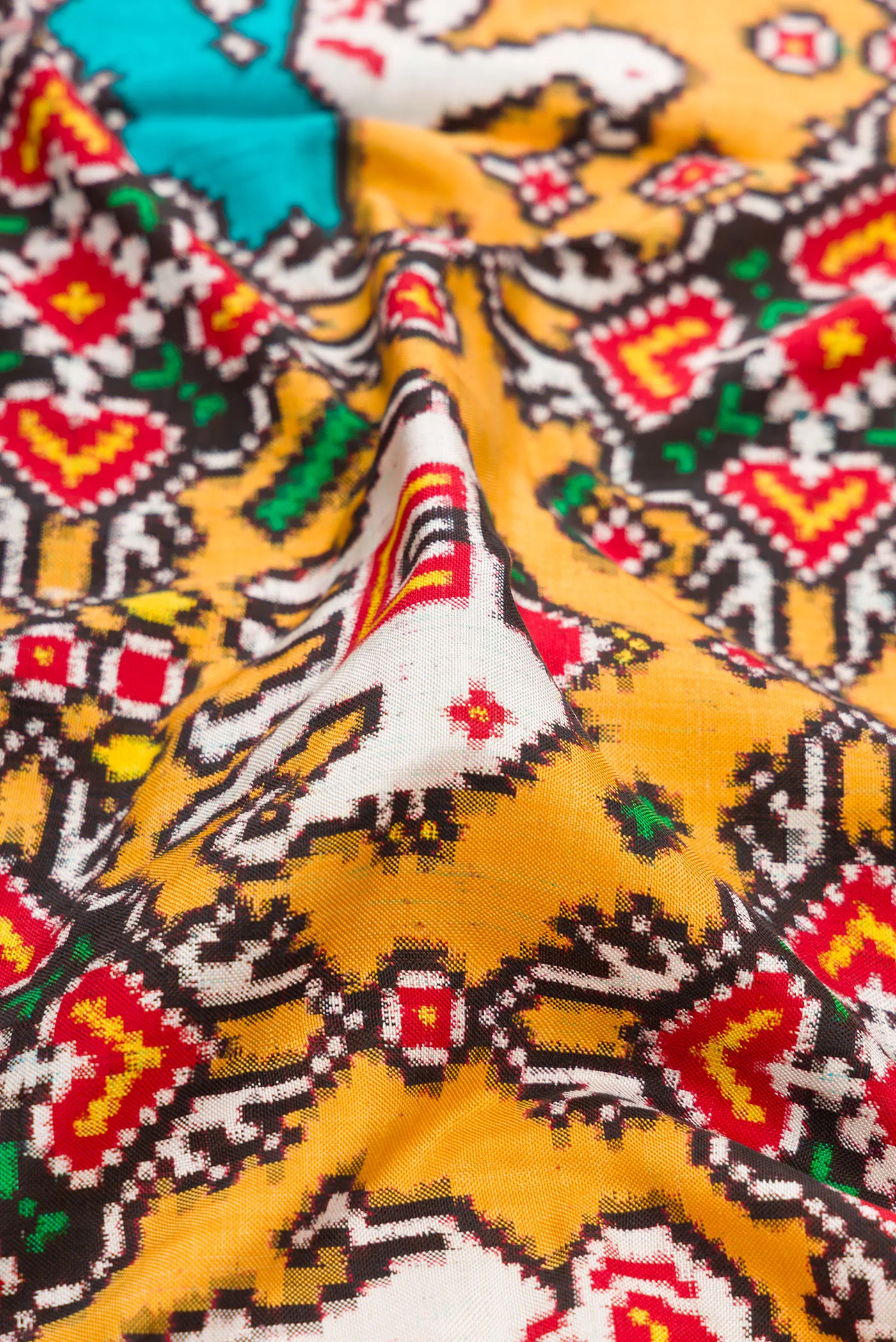 Yellow Double Ikat Saree - Image 2