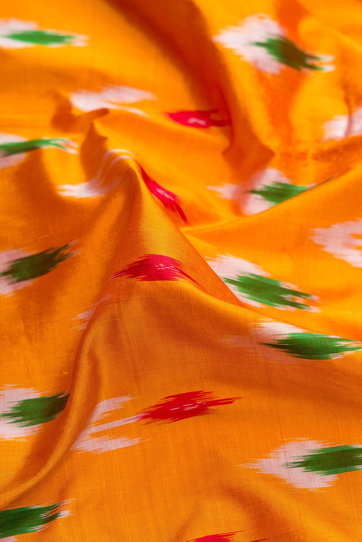 Yellow Pochampally Silk Saree - Image 2