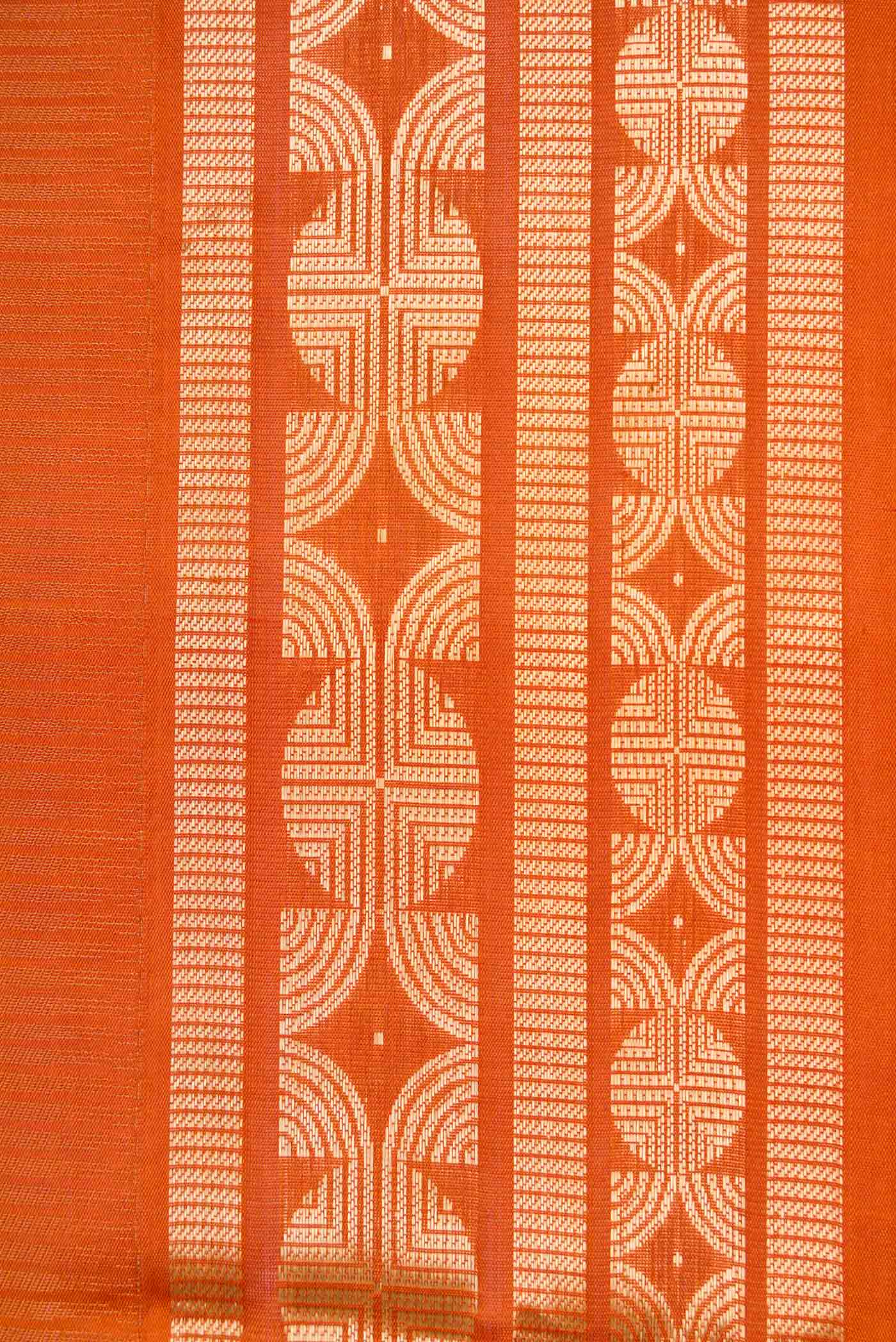Mustard Dual Tone Soft Silk Saree - Image 3