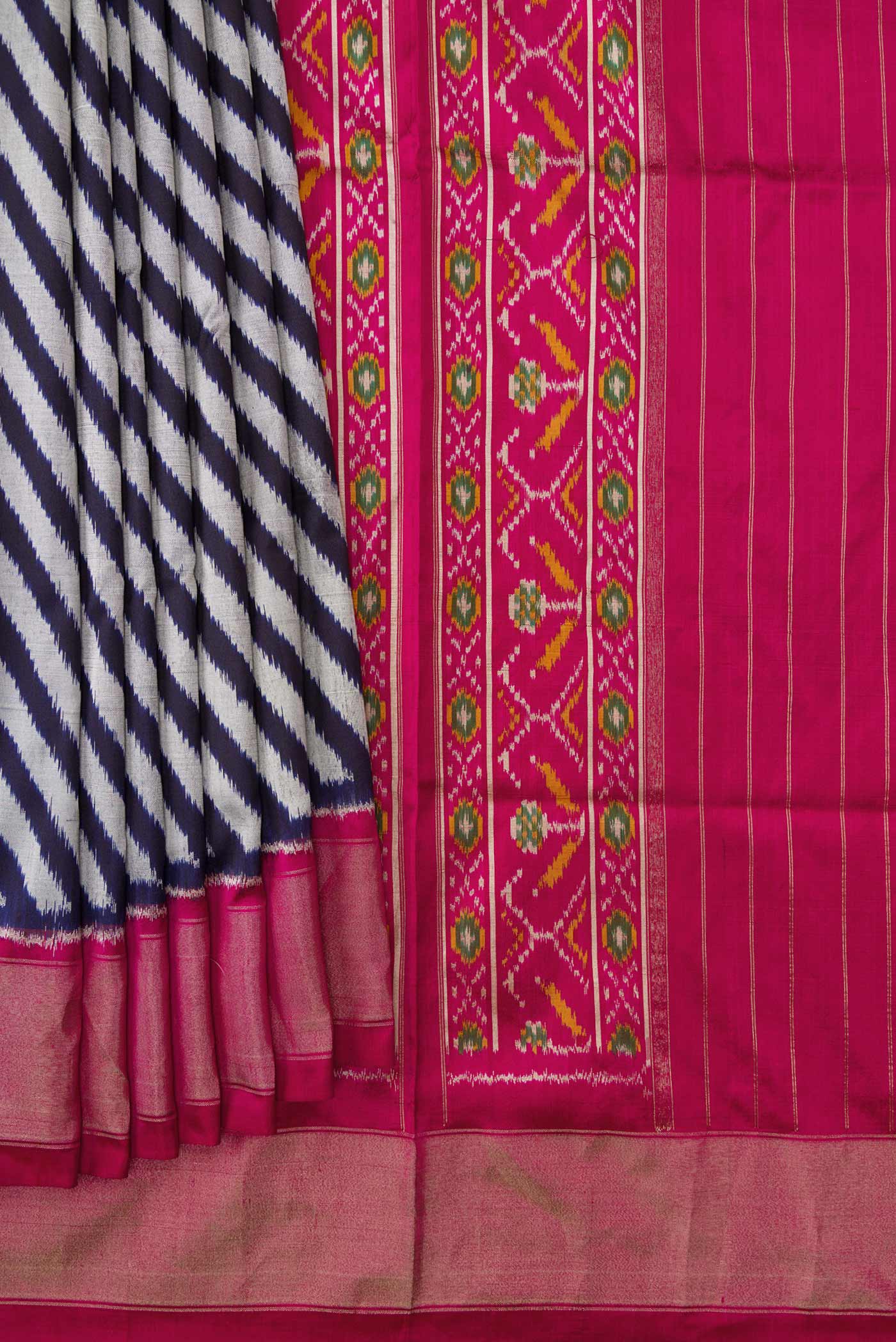 Multi Color Pochampally Silk Saree - Image 4