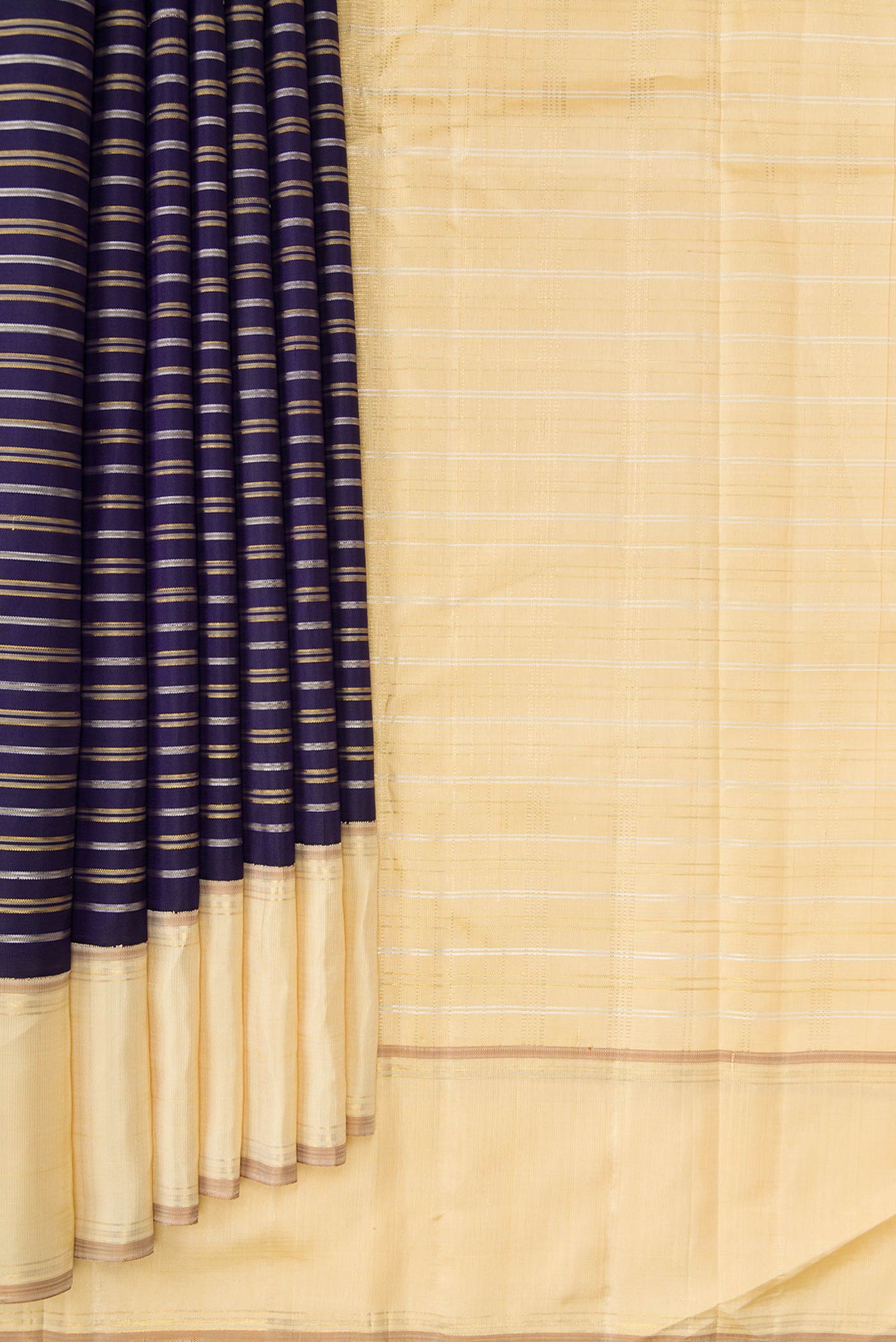 Navy Blue Dual Tone Kanchipuram Silk Saree - Image 4