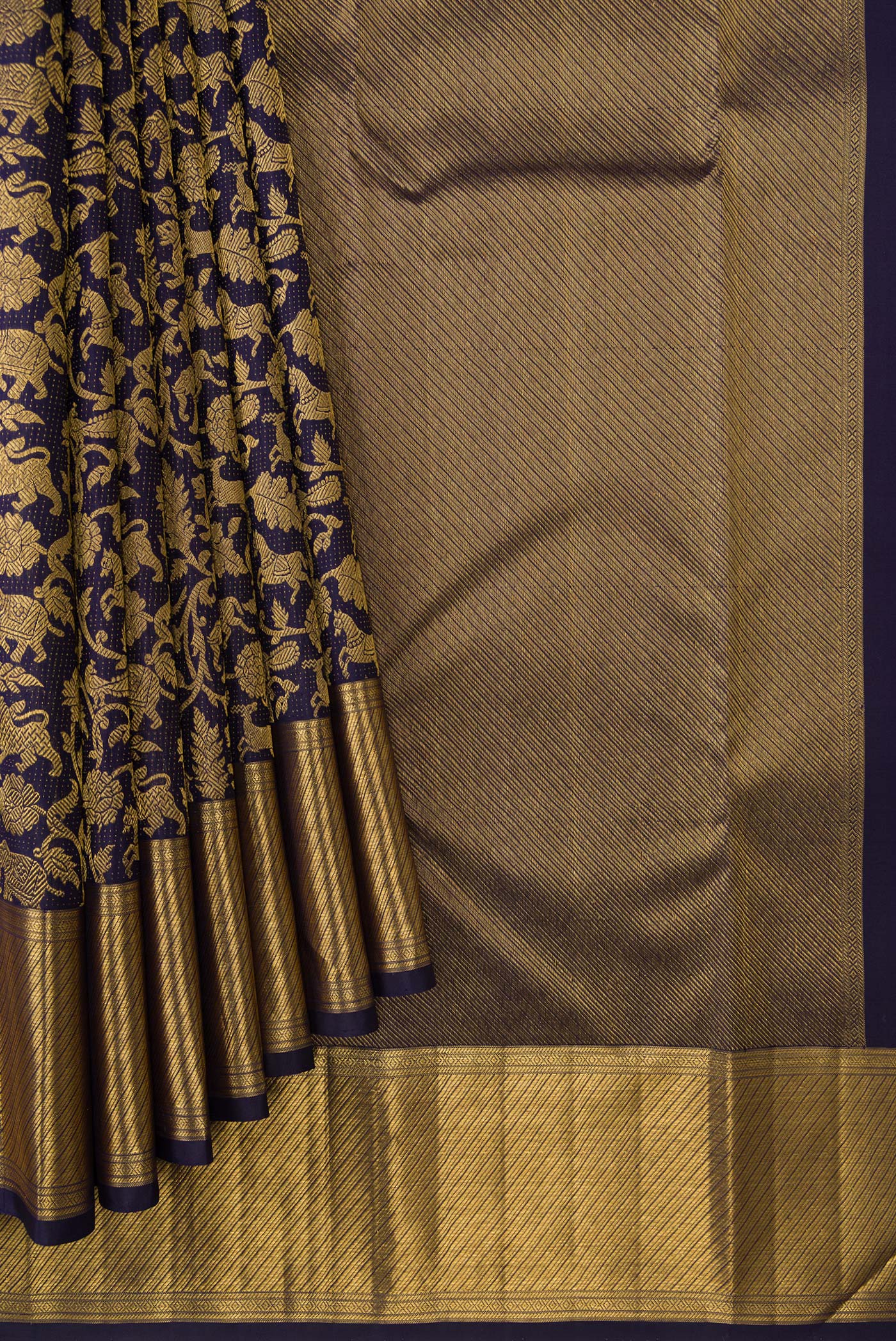 Navy Blue Kanchipuram Silk Saree - Image 4