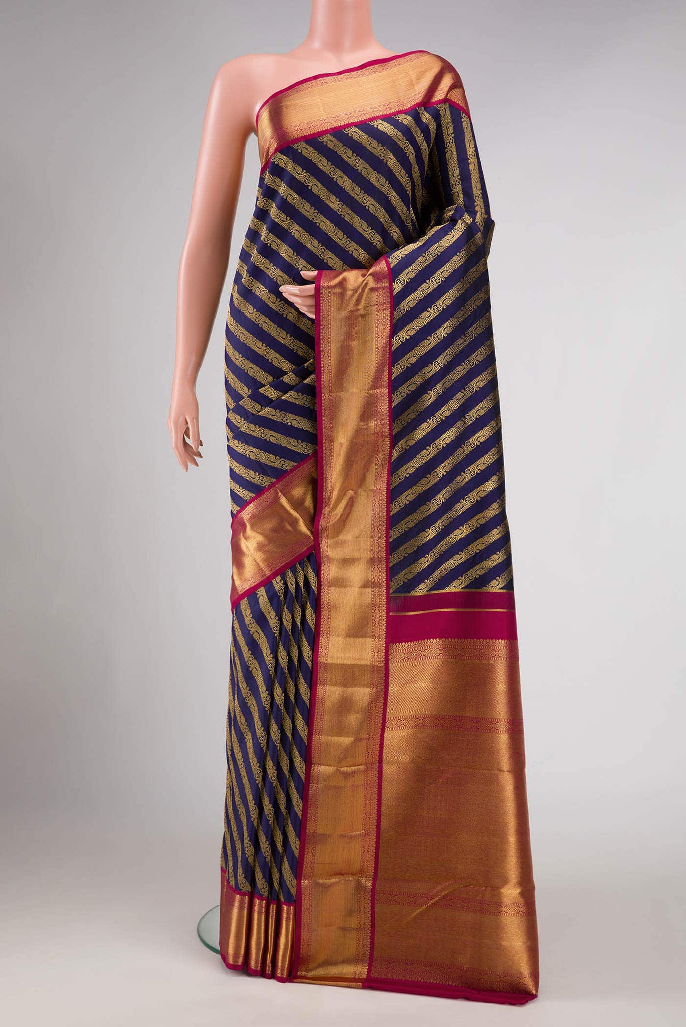 Pure Silk Pure Zari Navy Blue Dual Tone Kanjivaram Saree