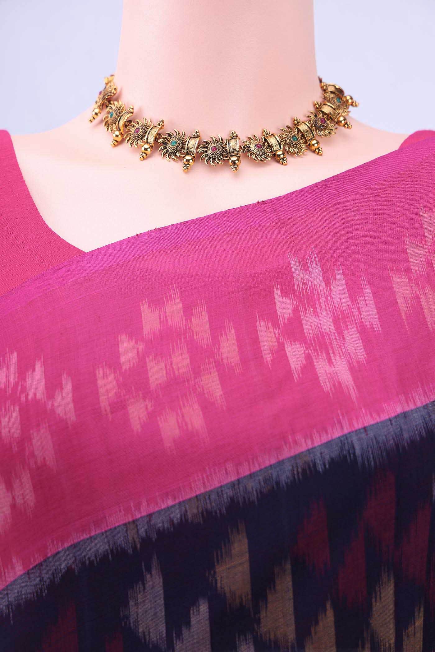 Navy Blue Pochampally Cotton Saree - Image 3