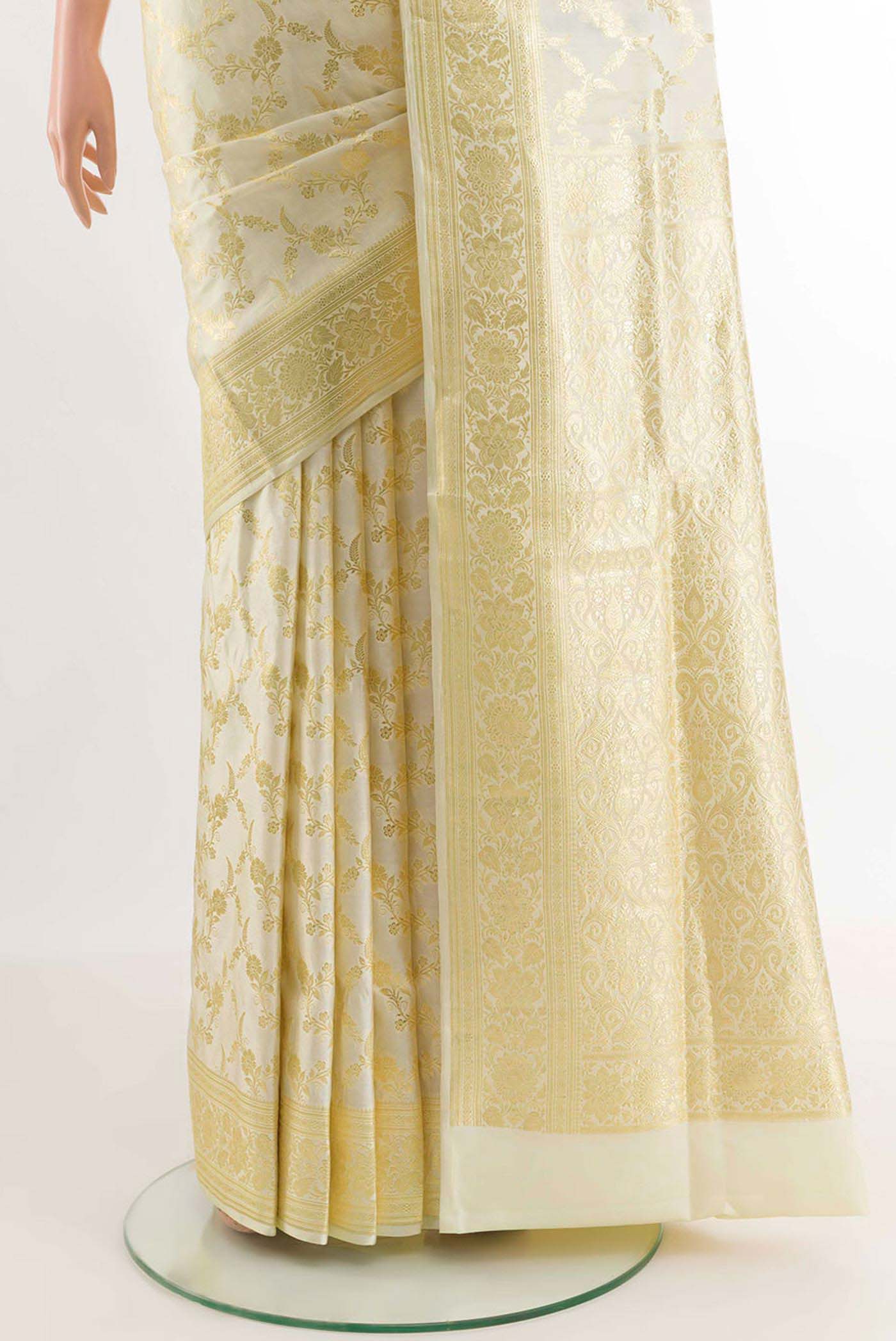 Off White Banarasi Silk Saree - Image 3