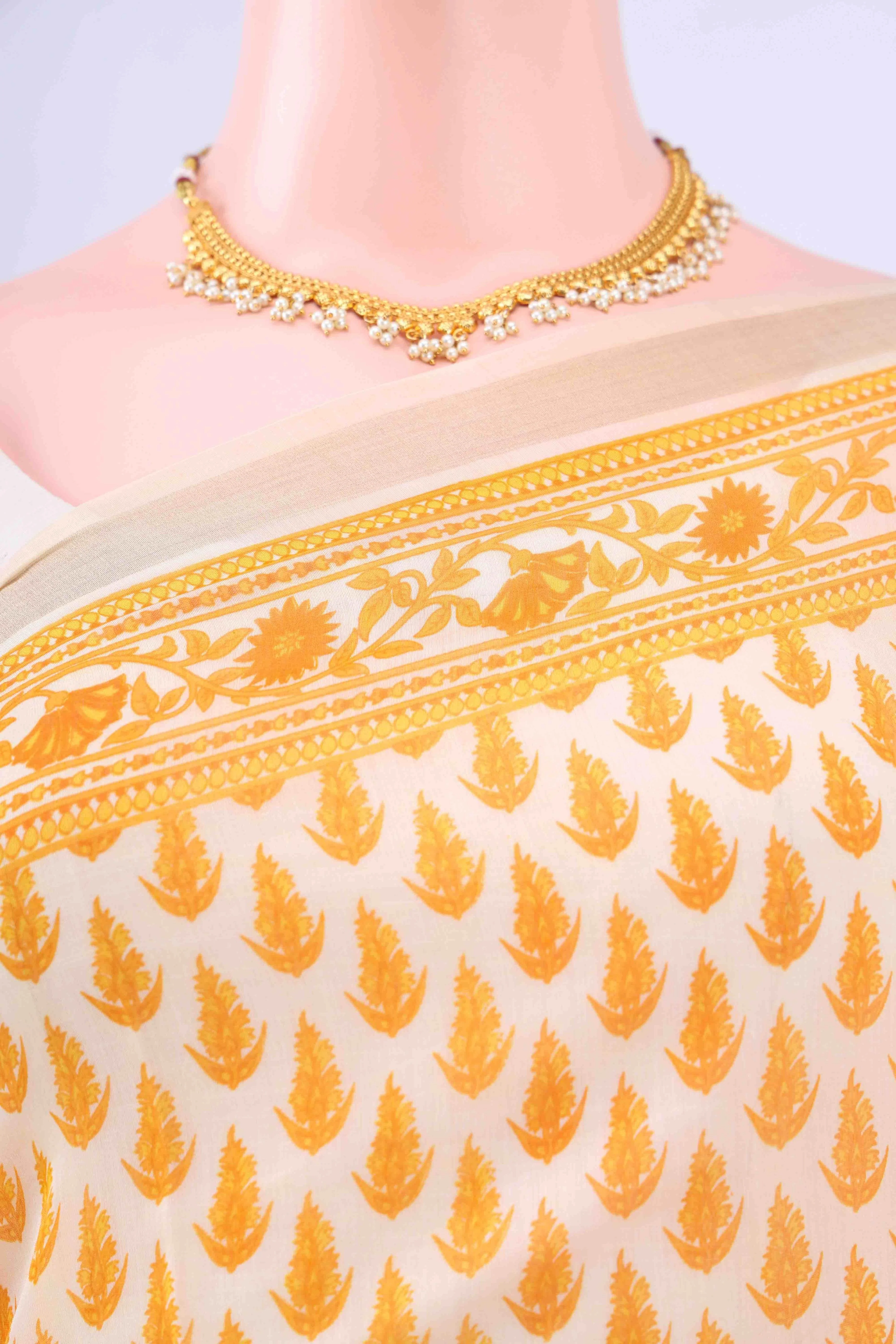 Off White Chanderi Silk Cotton Saree - Image 3