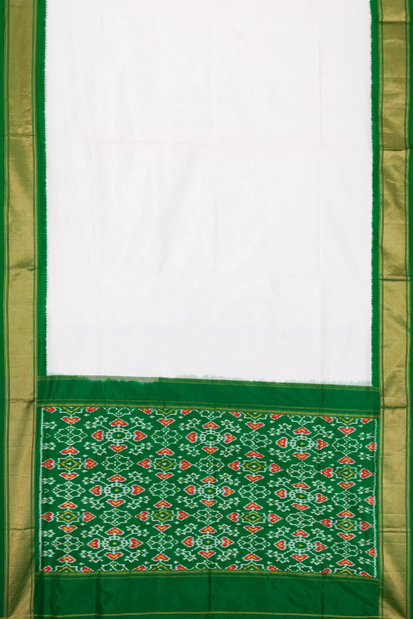 White Pochampally Silk Saree - Image 6