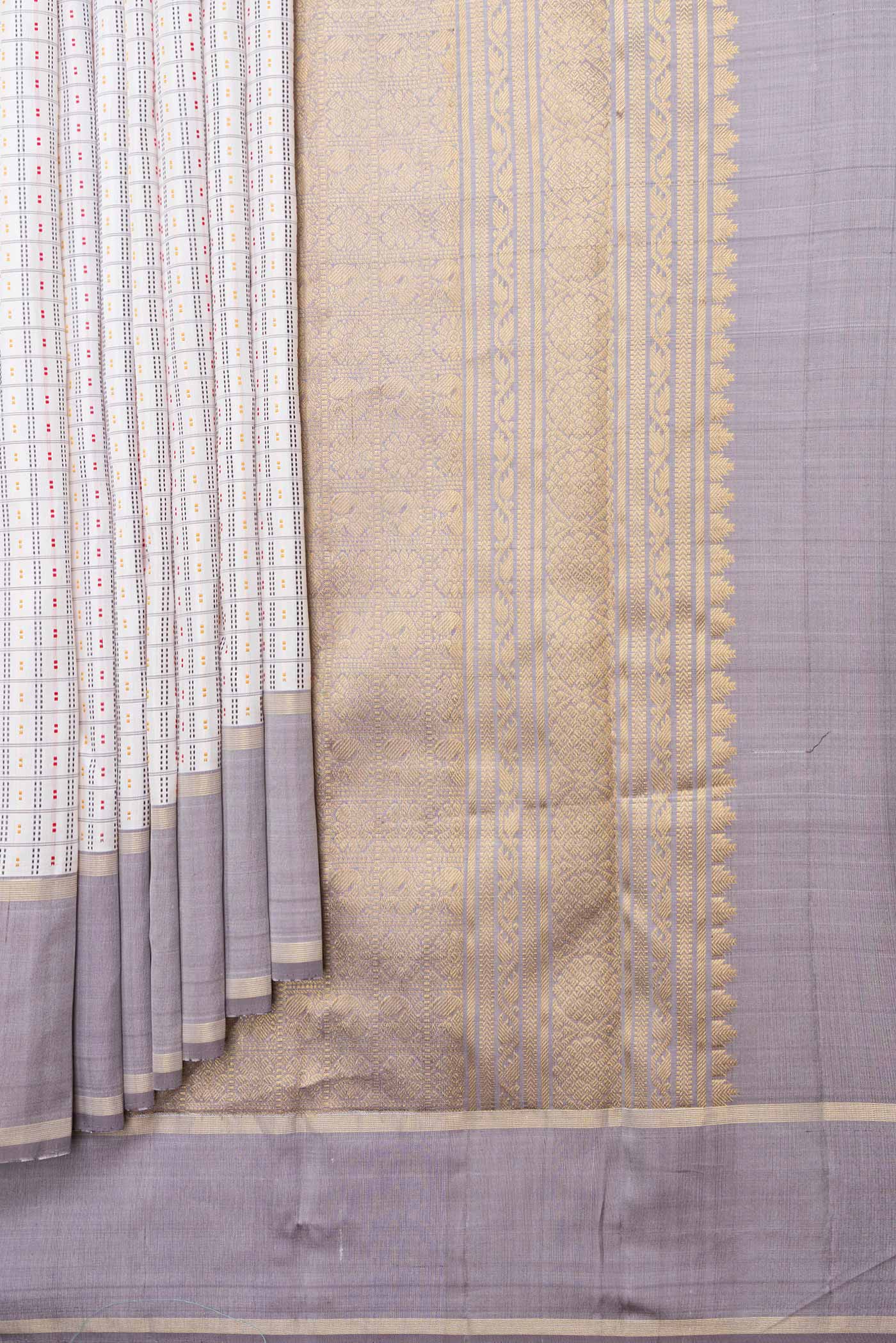 Off White Dual Tone Kanchipuram Saree - Image 4