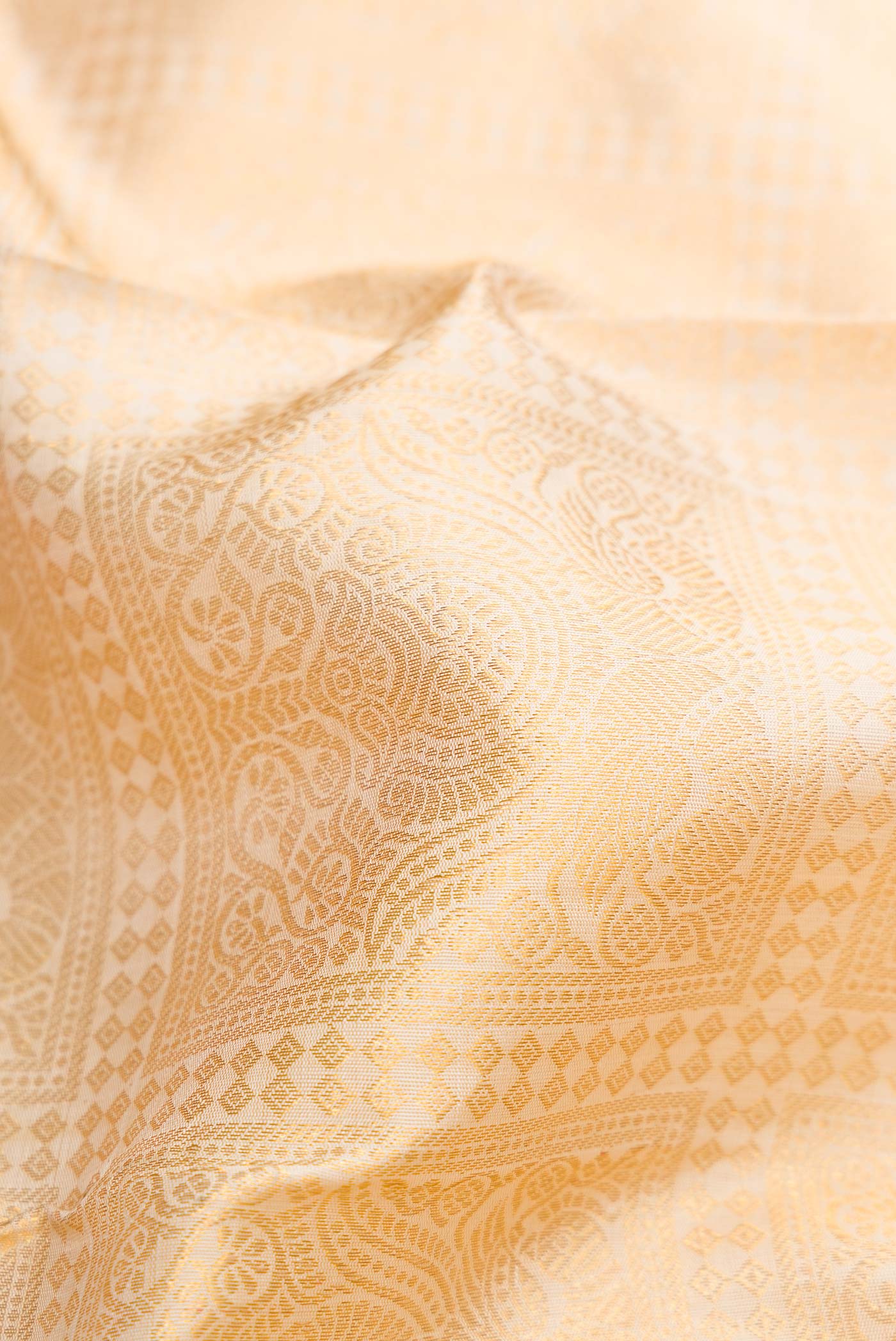 Cream Kanchipuram Silk Saree - Image 2