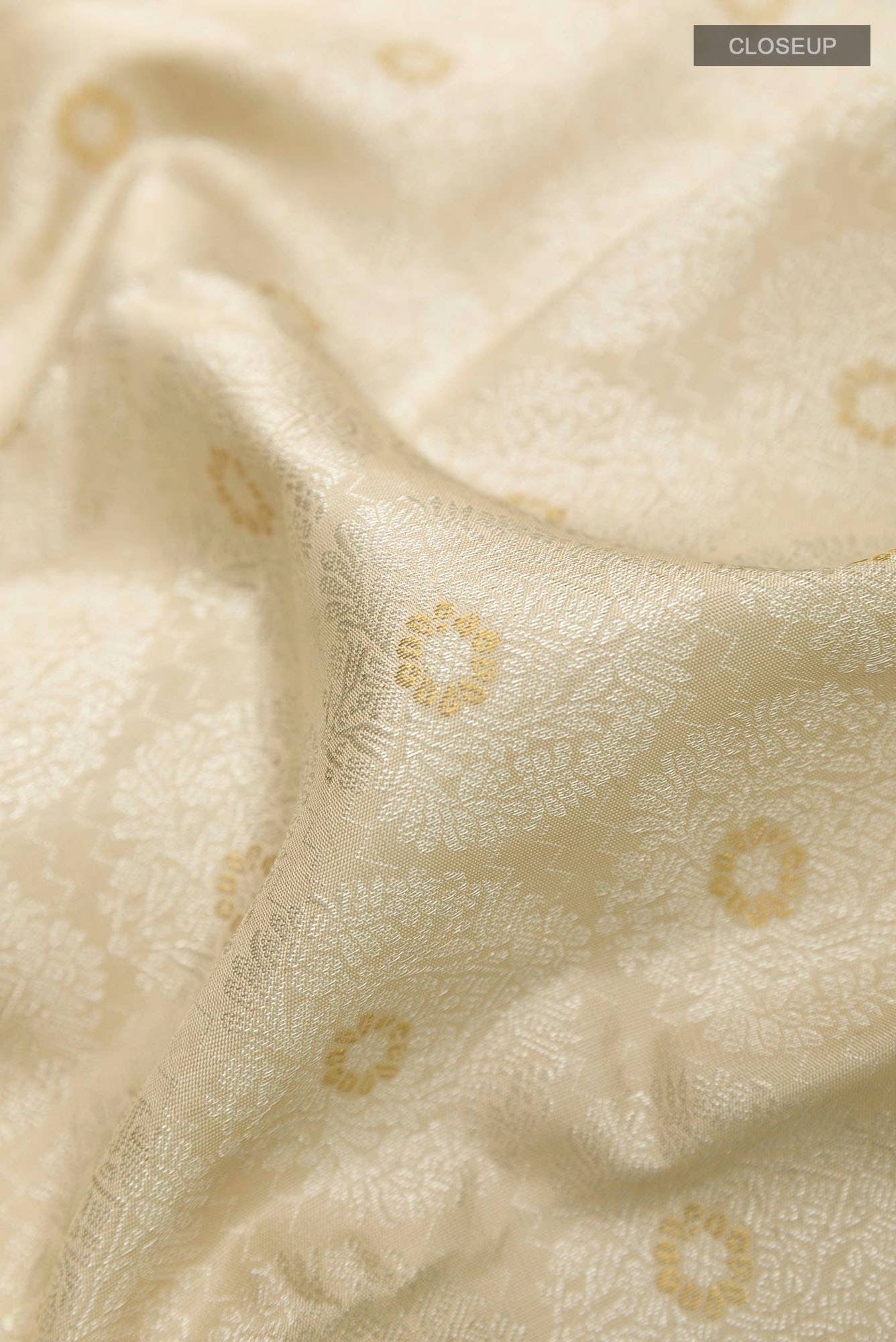 Pure Silk Pure Zari Off White Kanjivaram Saree - Image 3