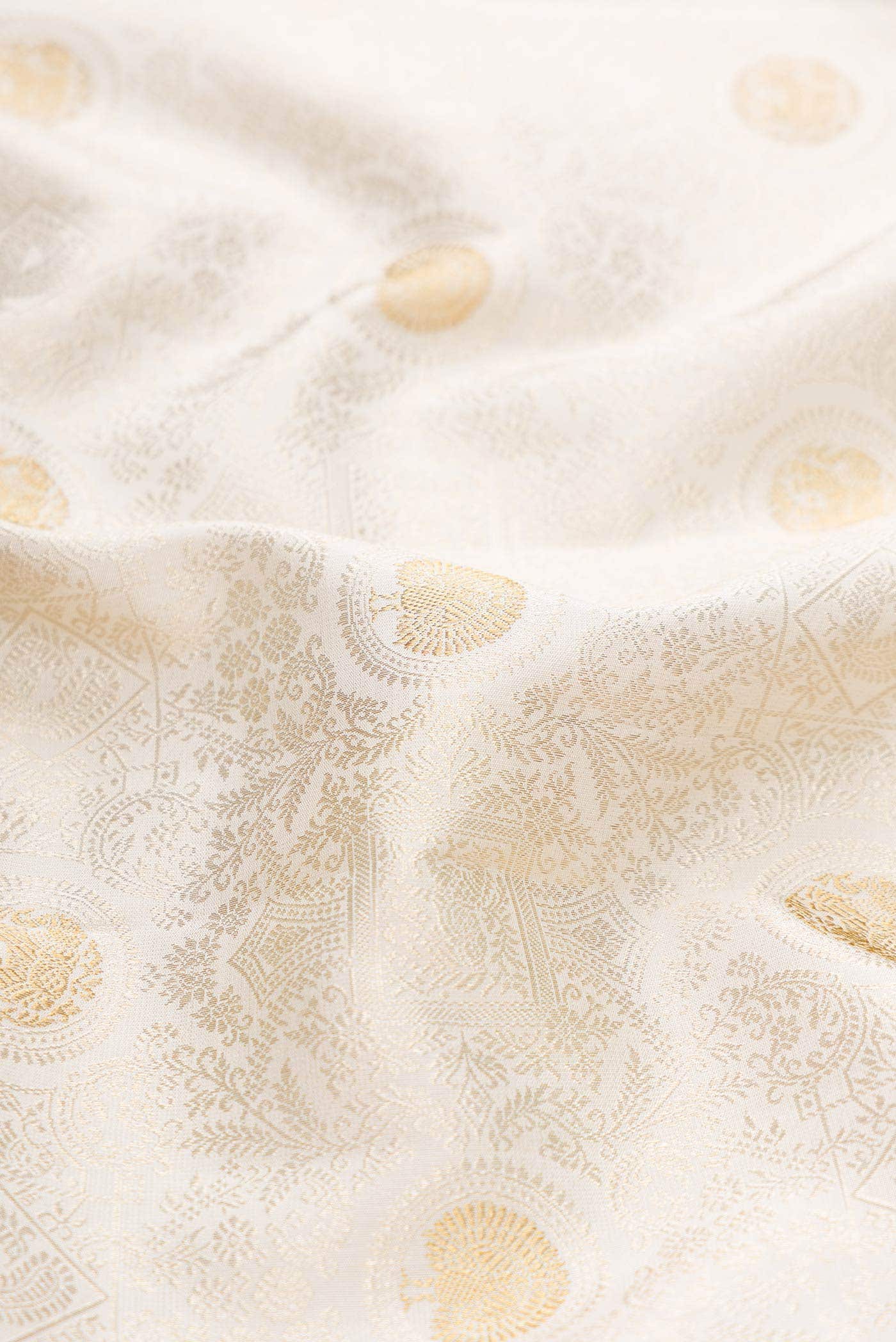 Pure Silk Pure Zari Off White Kanjivaram Saree - Image 3