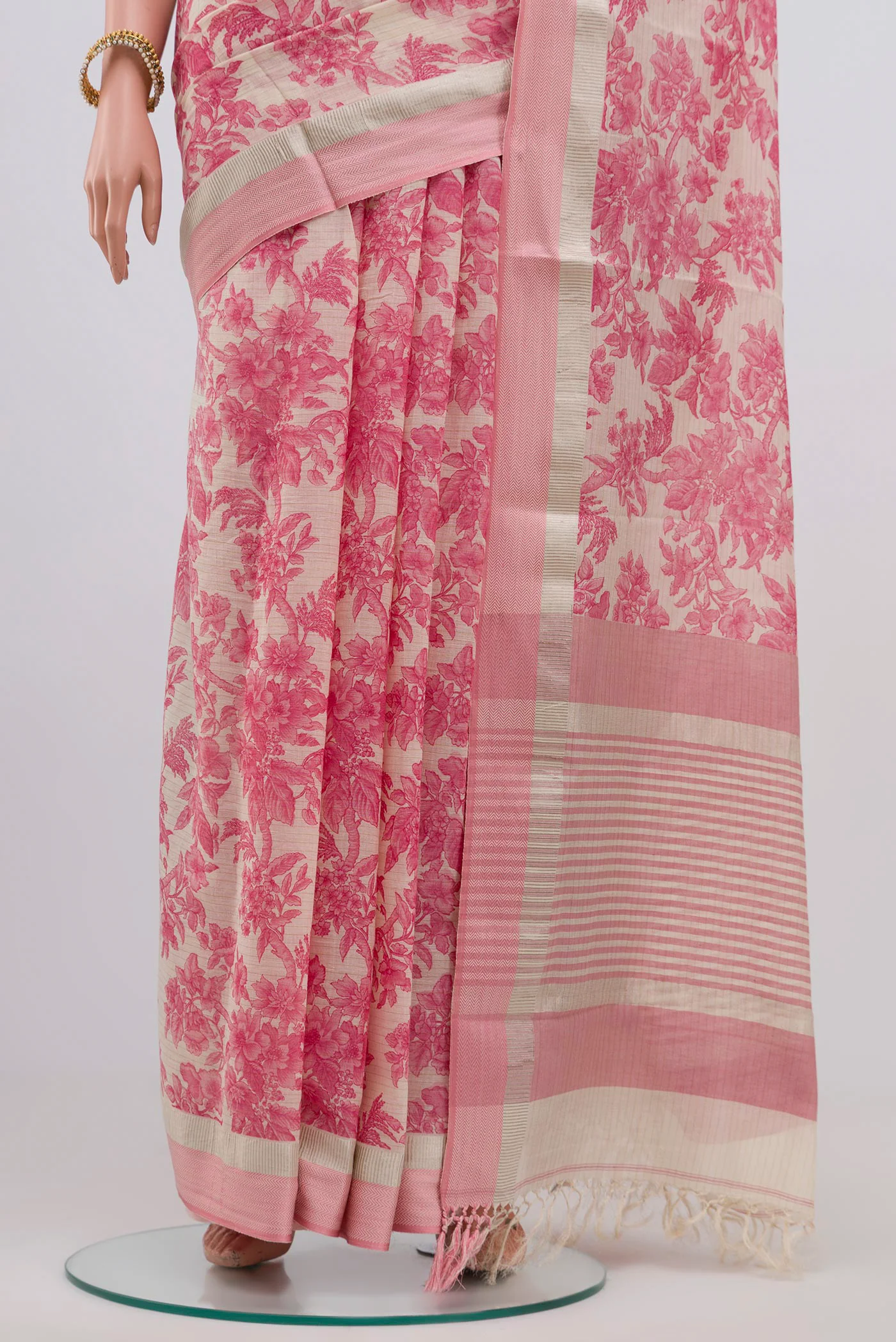 Cream Tussar Silk Saree - Image 3