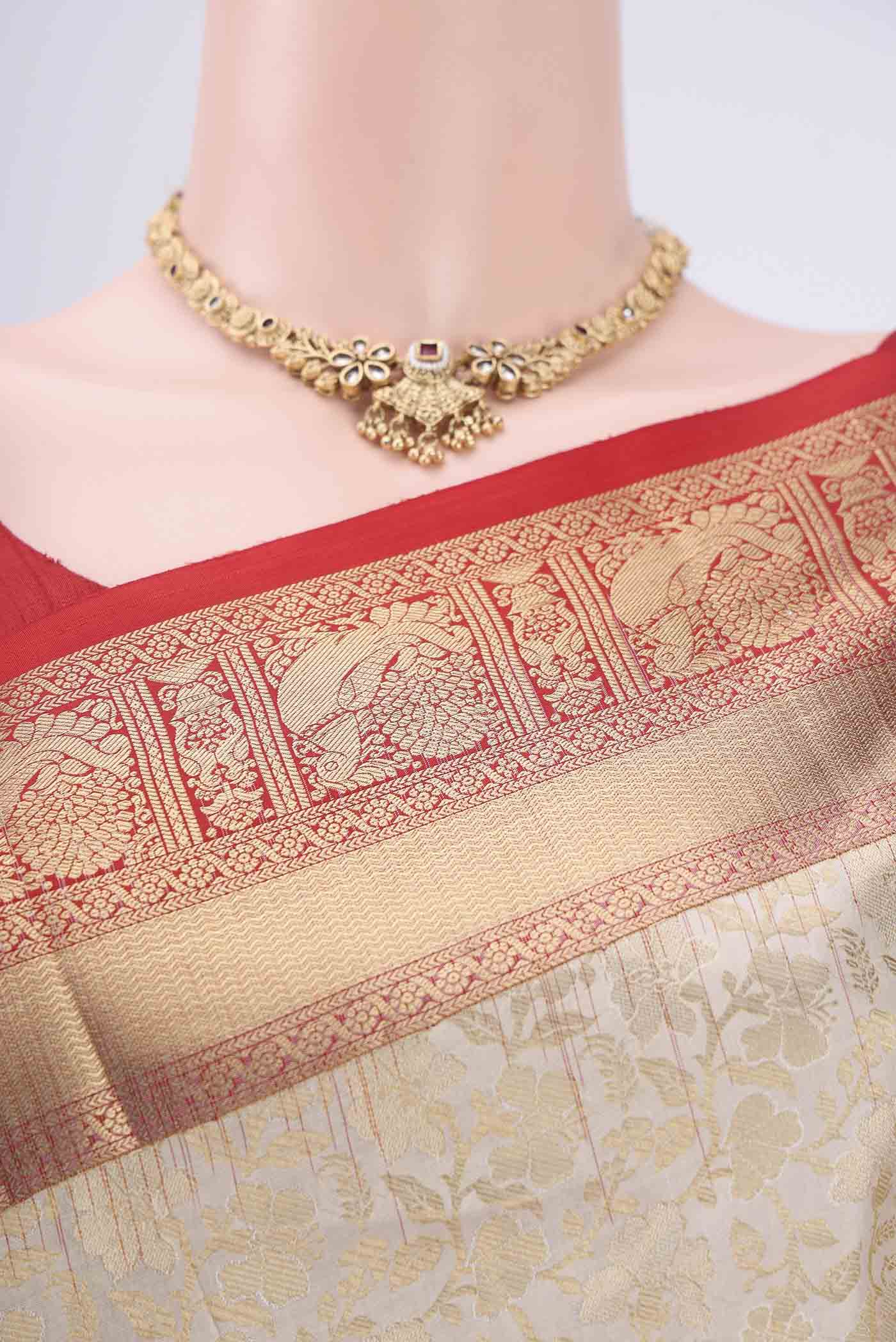 Off White Soft Silk Saree - Image 2