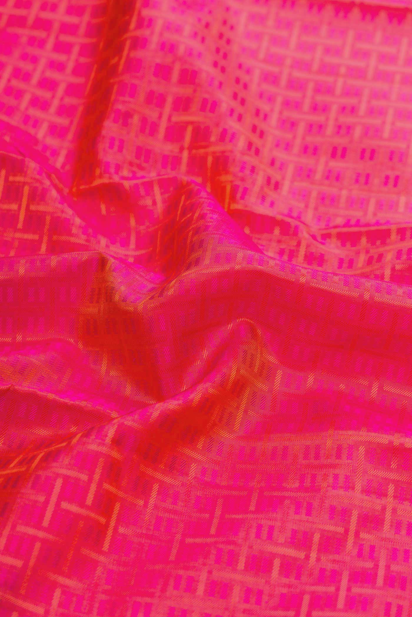 Pink and Orange Color Kanchipuram Silk Saree - Image 2