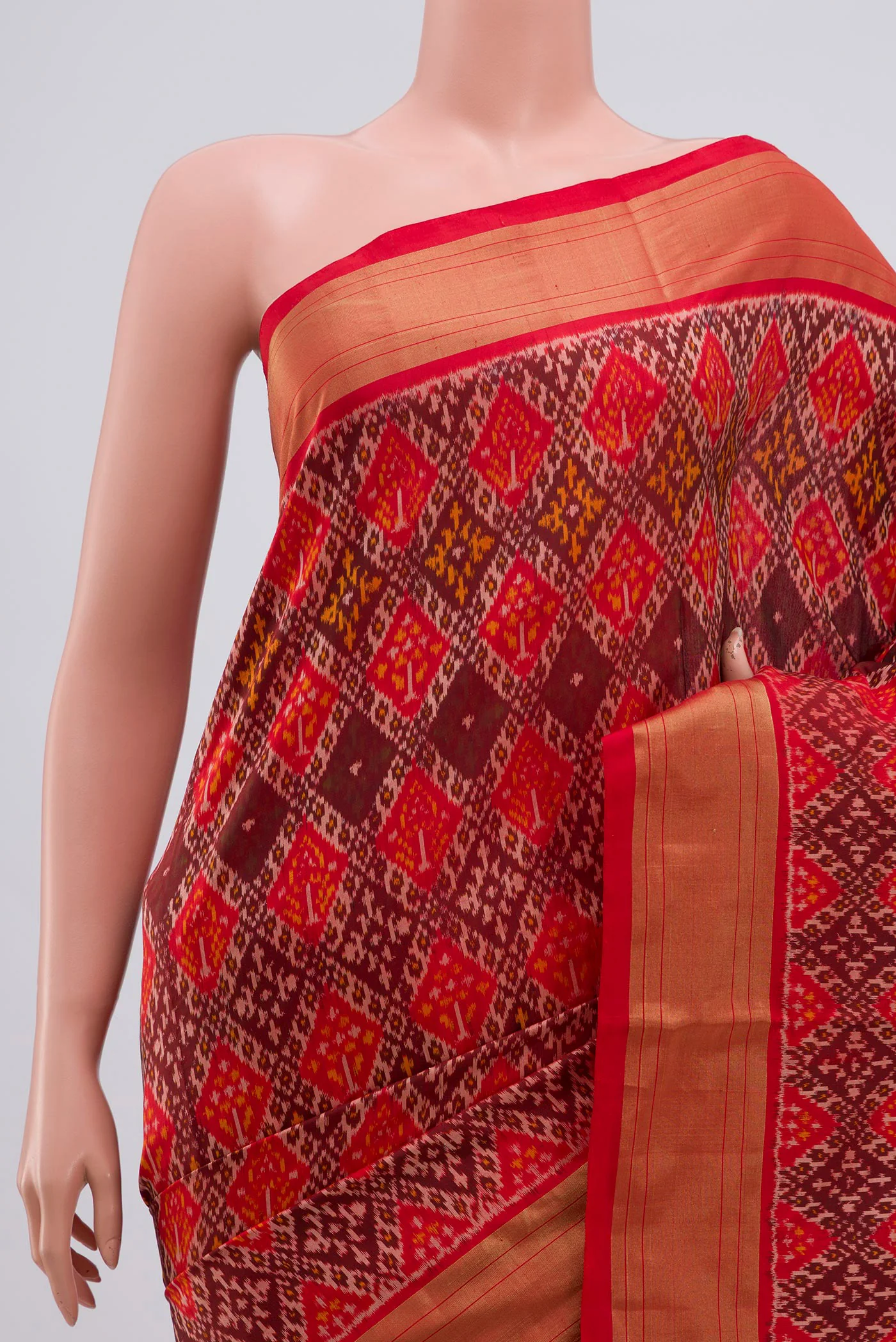 Brown Pochampally Silk Saree - Image 2