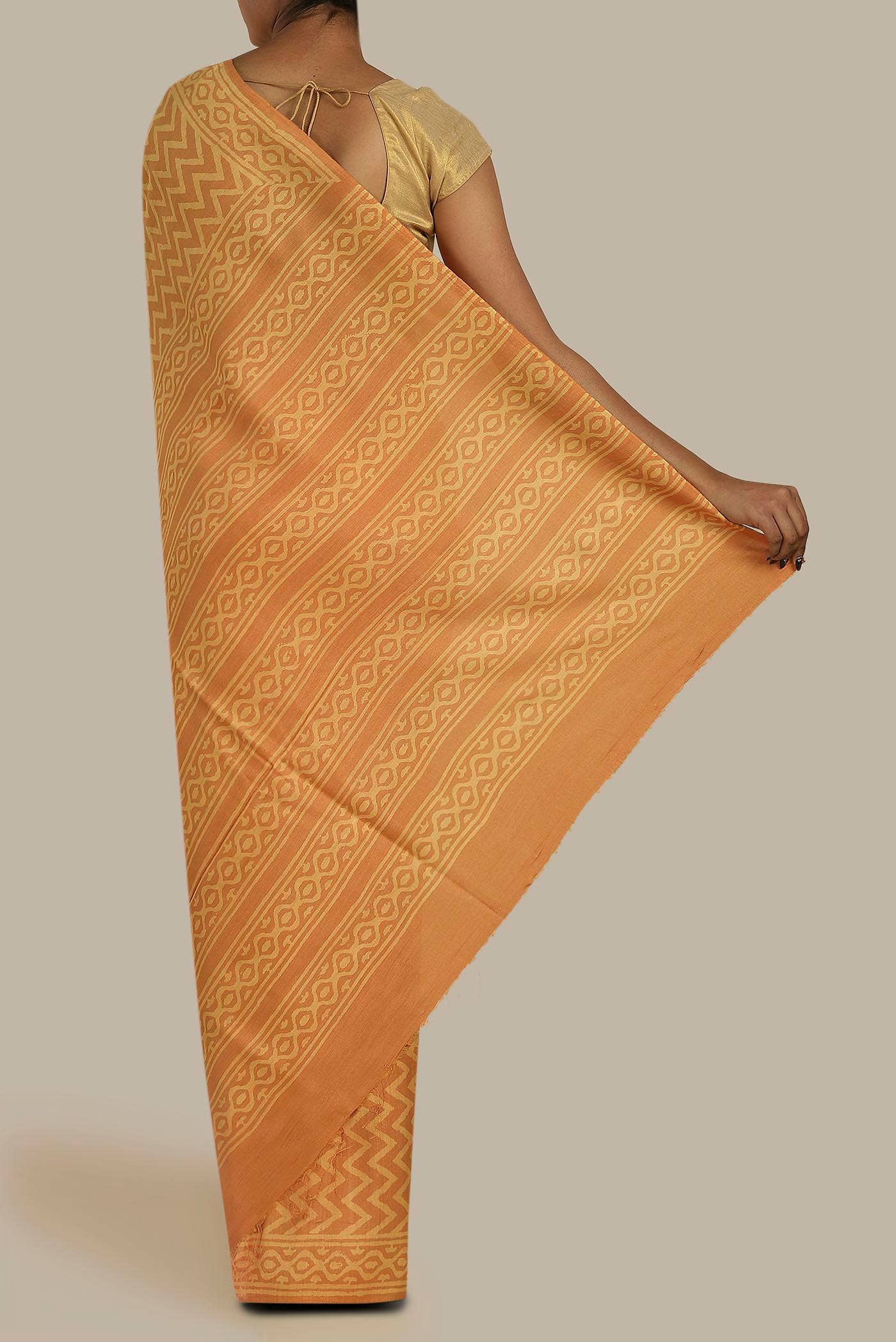 Orange Printed Silk Saree - Image 2