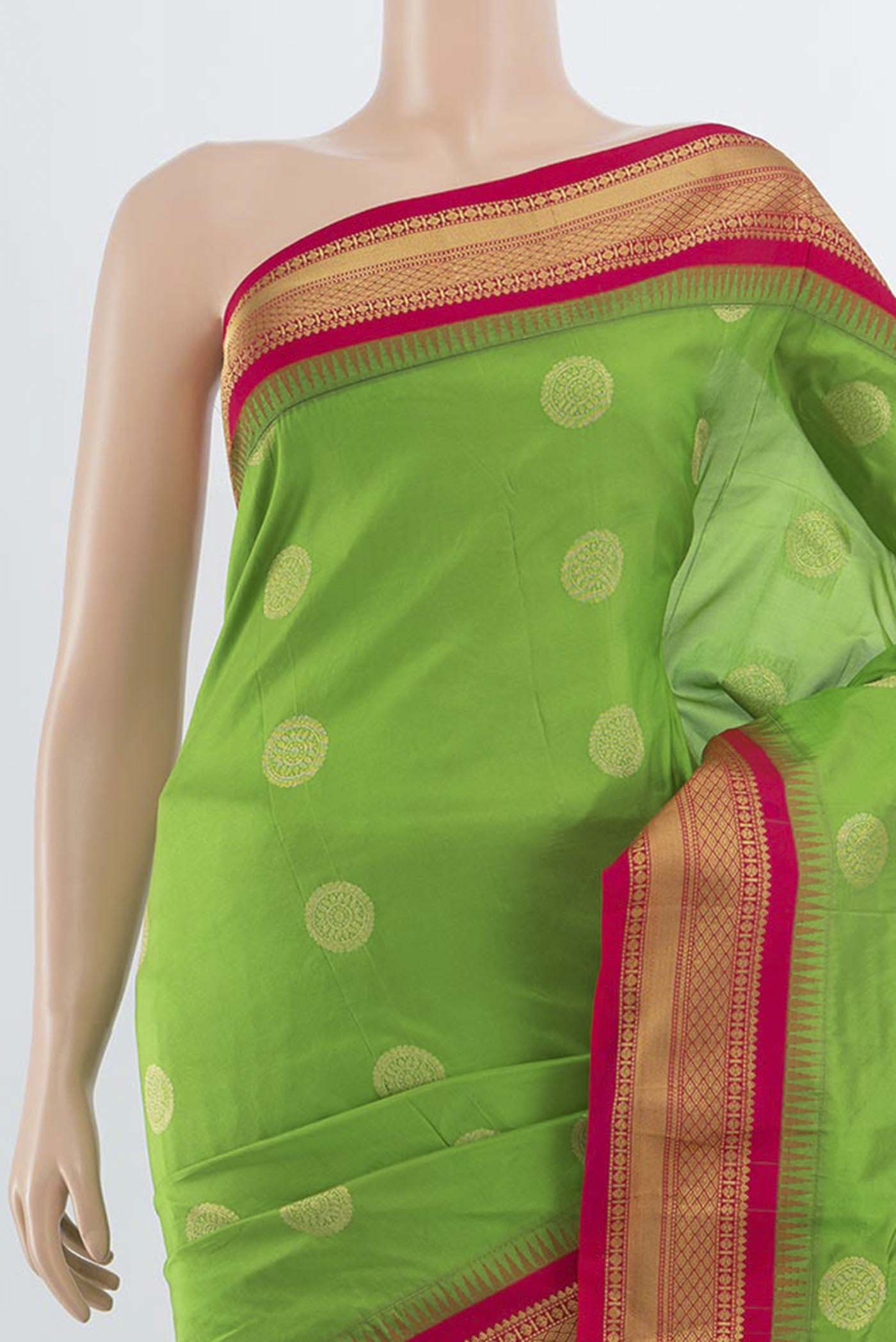 Parrot Green Blended Bangalore Silk Saree - Image 2