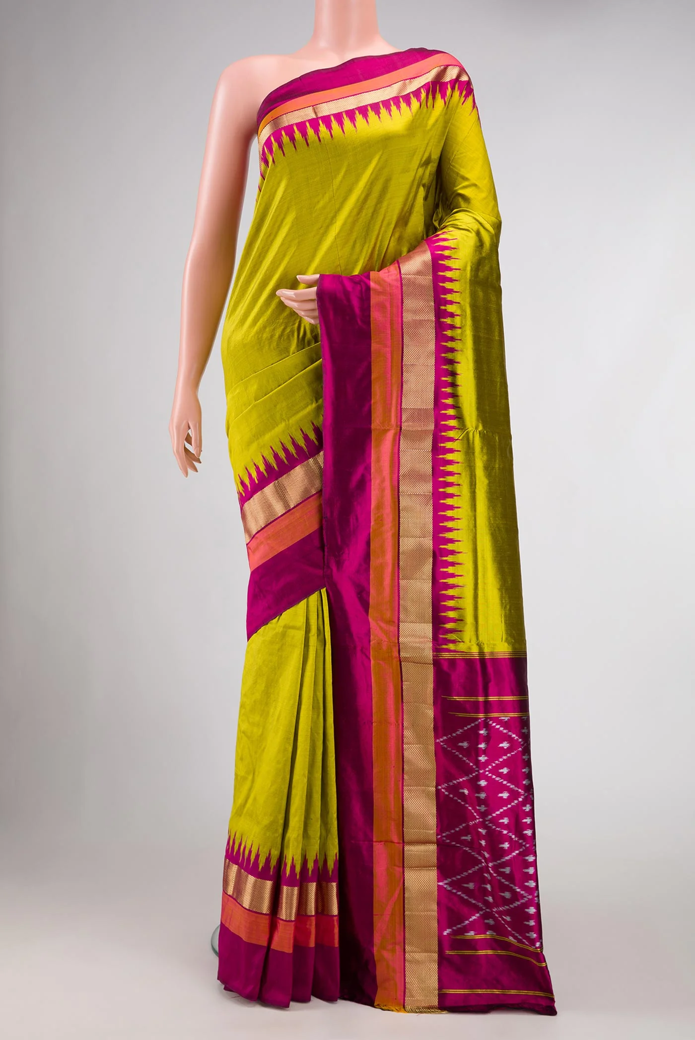 Parrot Green Pochampally Silk Saree